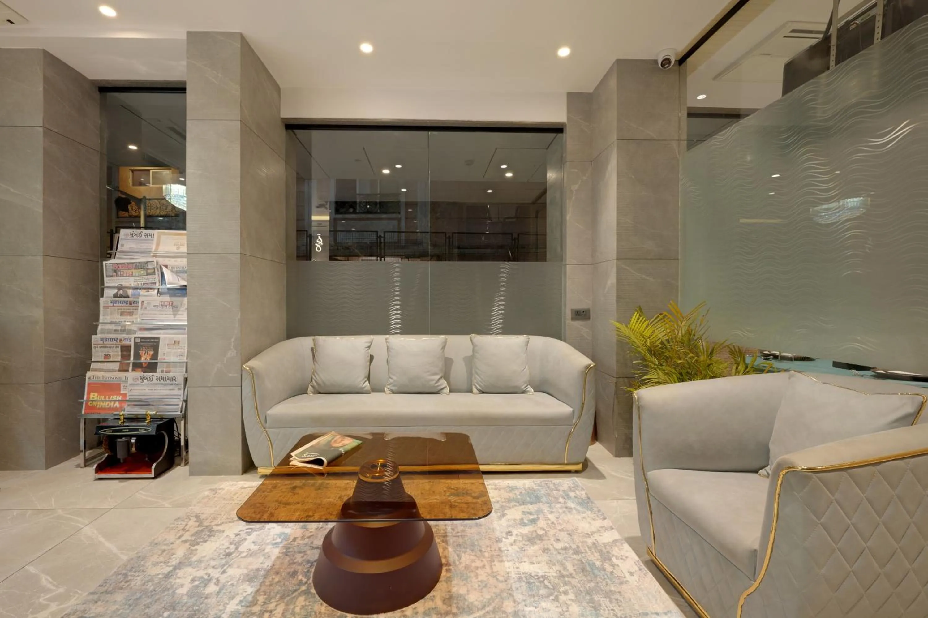 Lobby or reception in Hotel Flexi Residency Mumbai International Airport