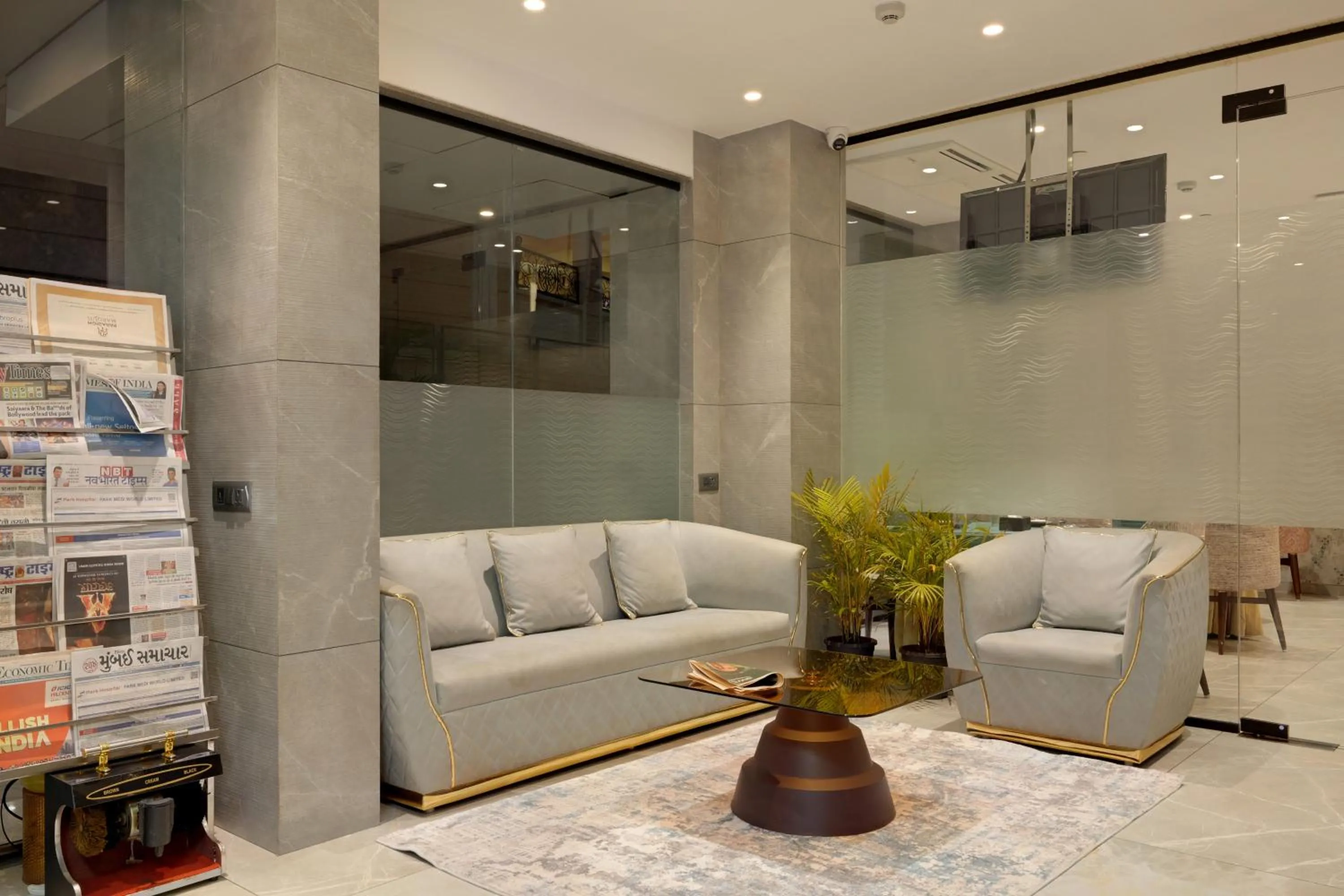 Lobby or reception in Hotel Flexi Residency Mumbai International Airport