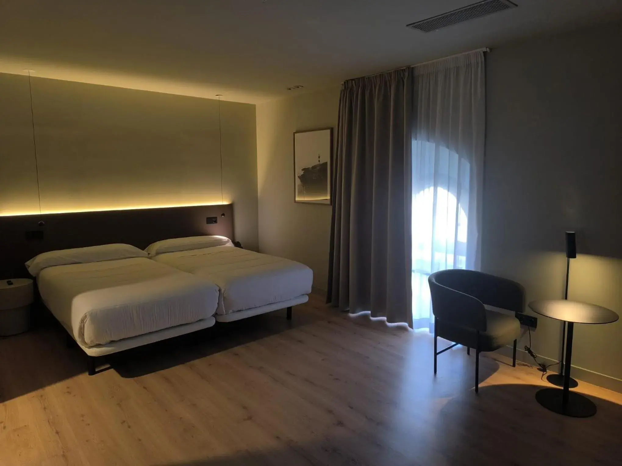 Double Room - single occupancy - Disability Access in U-Hotel Aduana Ribadeo Double Room - single occupancy - Disability Access in U-Hotel Aduana Ribadeo