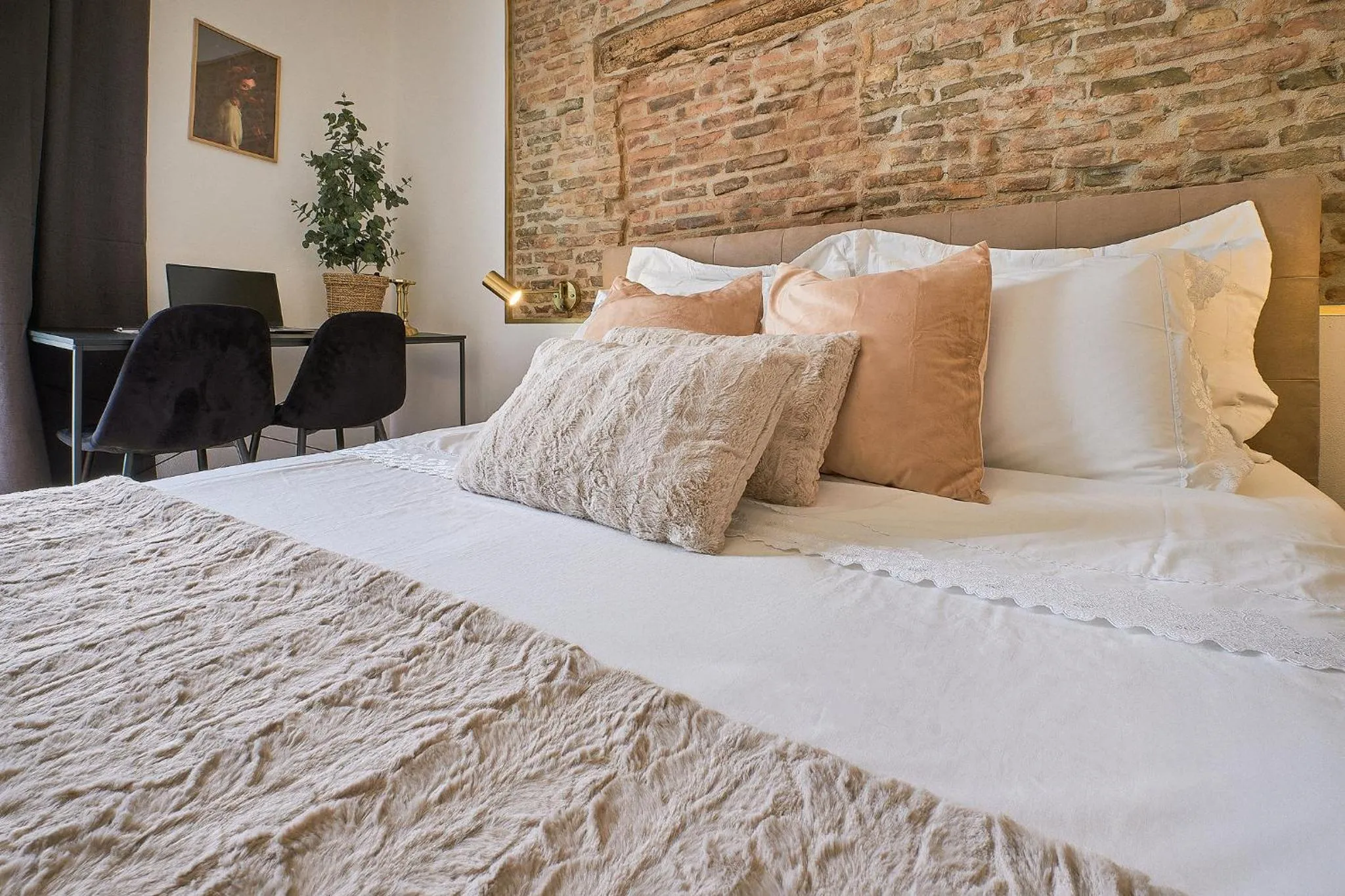 Bed in Delta Dreams Guest House