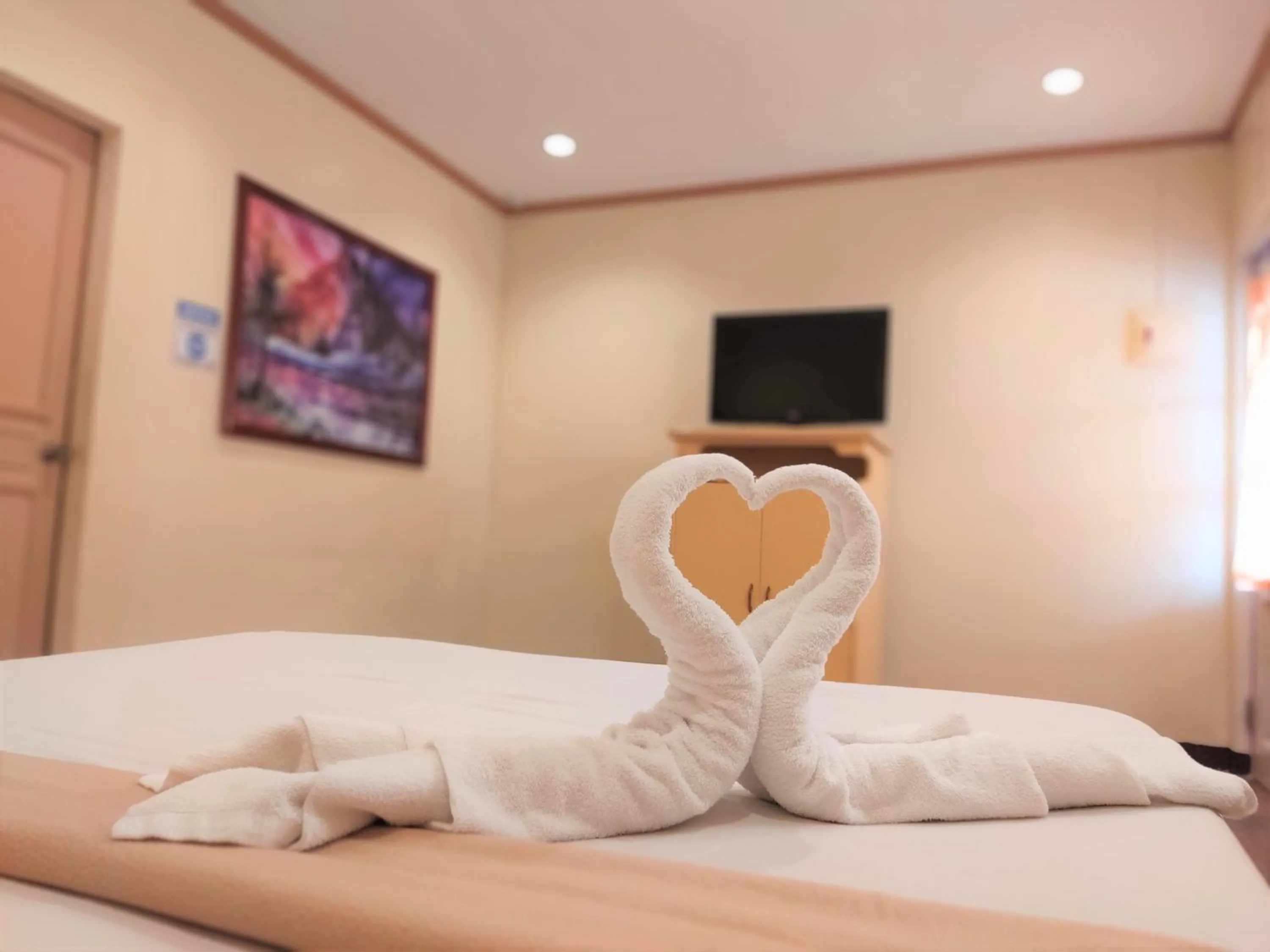 Bed in Subic Waterfront View Resort