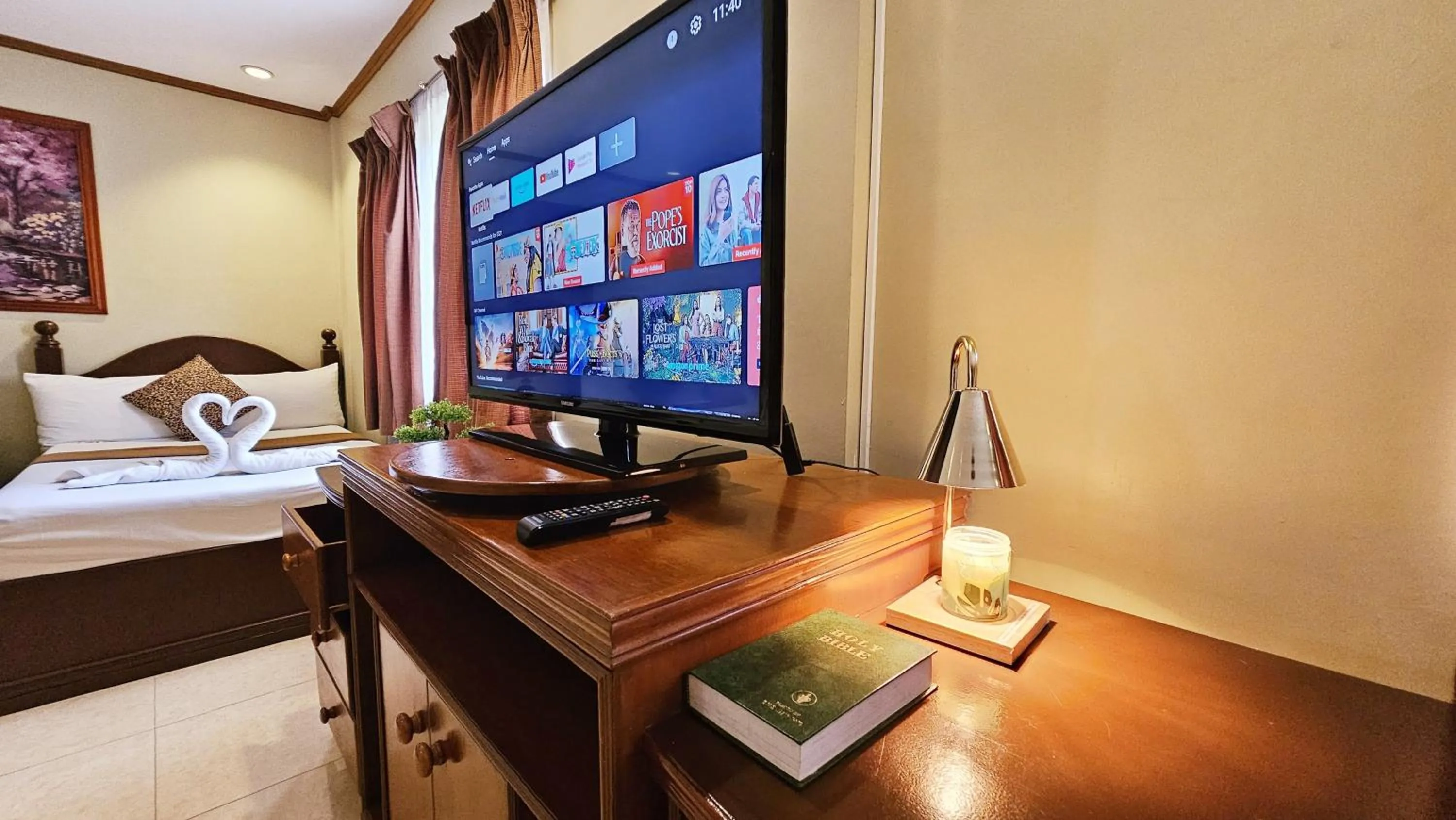 TV and multimedia, Bed in Subic Waterfront View Resort