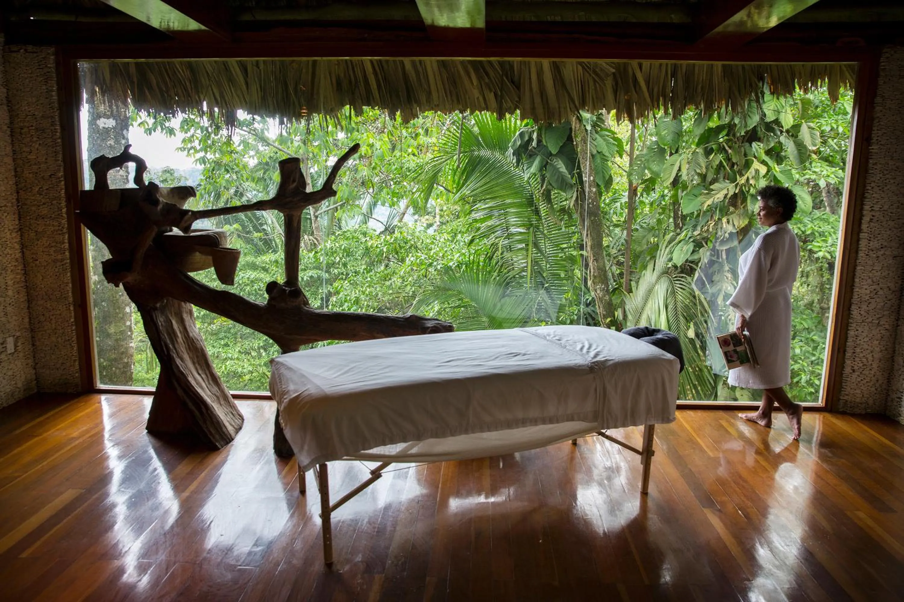Massage in Copal Tree Lodge a Muy'Ono Resort