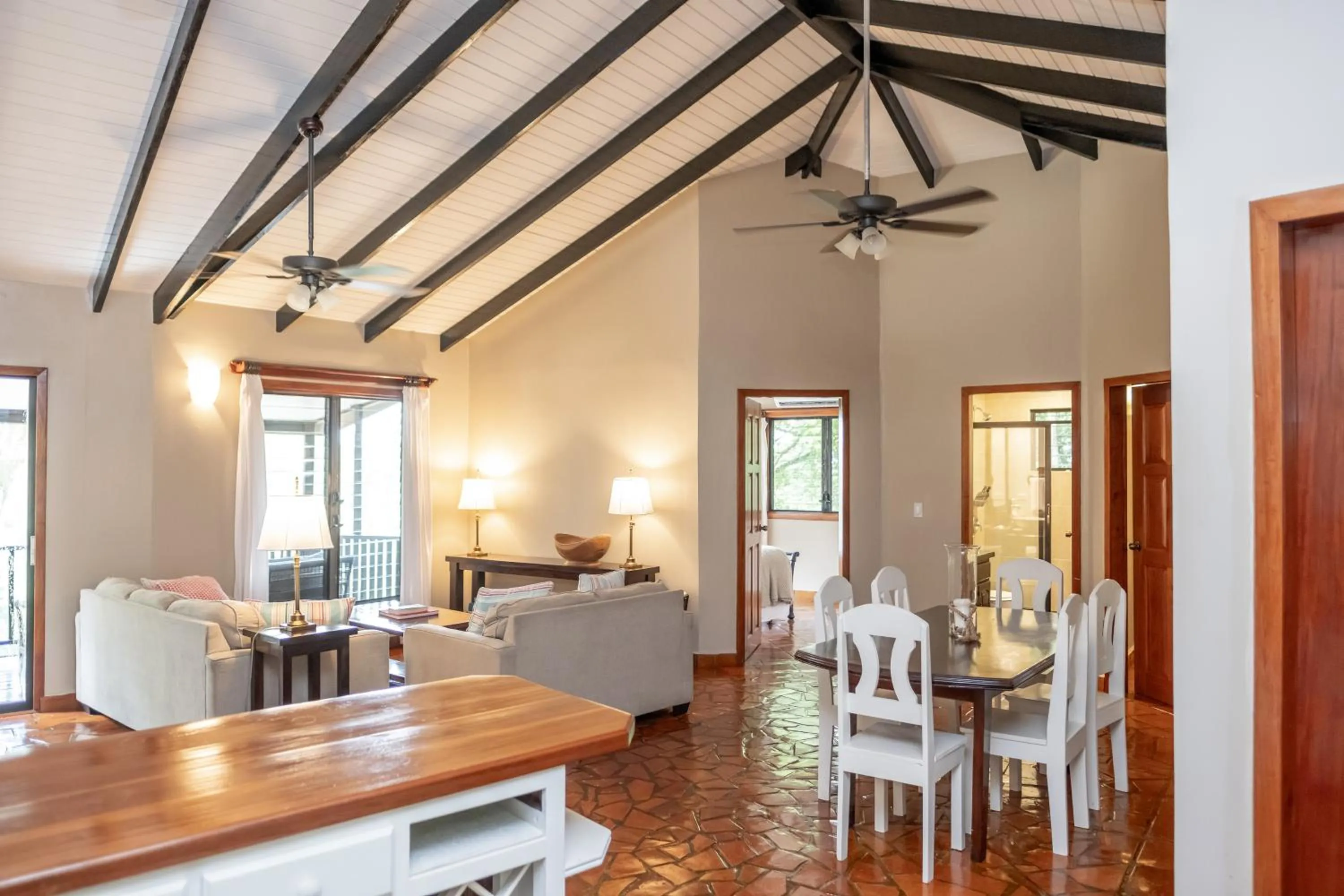 Living room in Copal Tree Lodge a Muy'Ono Resort