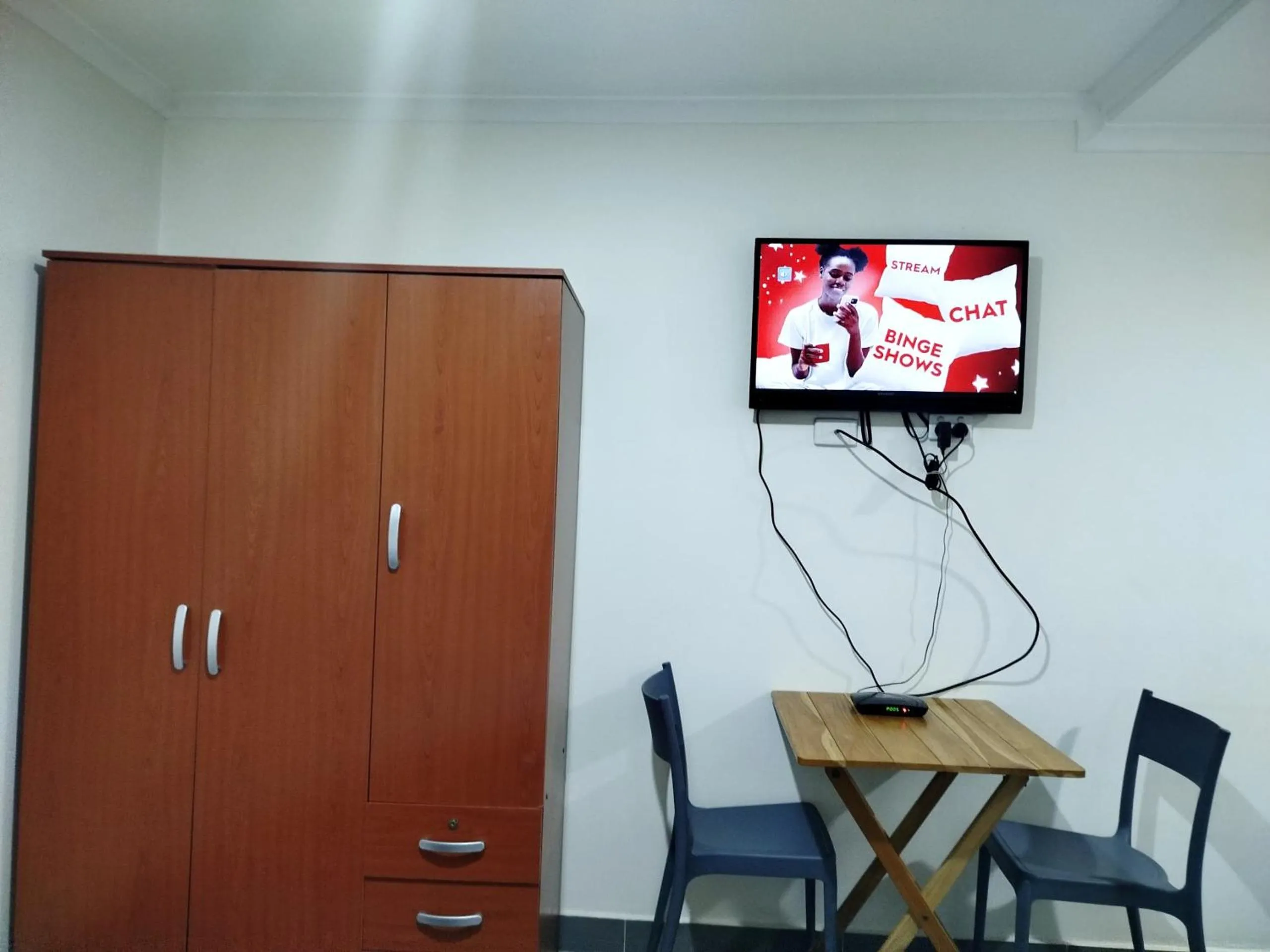 TV and multimedia in Citi Serviced Apartments - Gaba Place