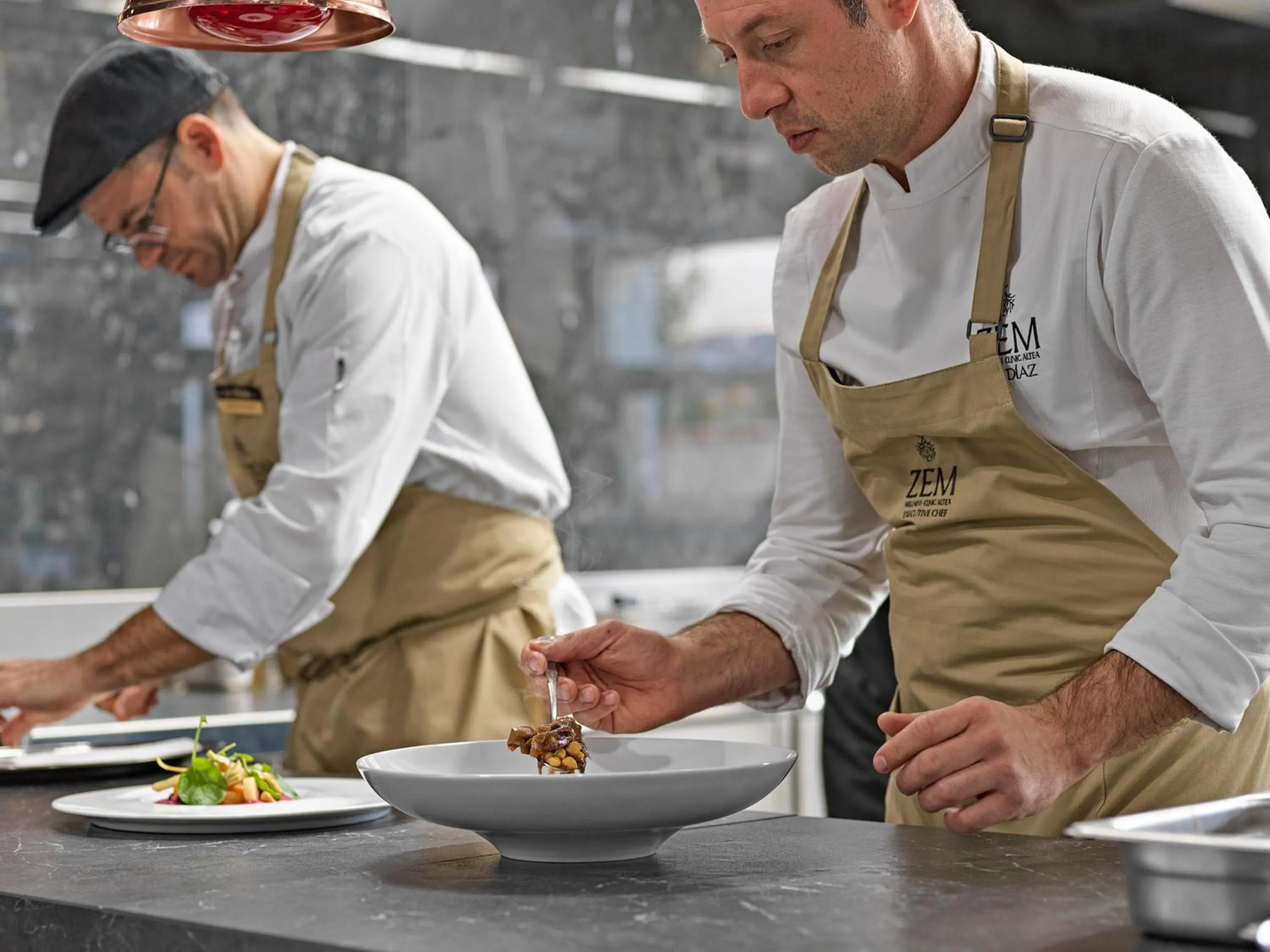 Restaurant/places to eat in ZEM Wellness Clinic Altea - 5 Stars Grand Luxury