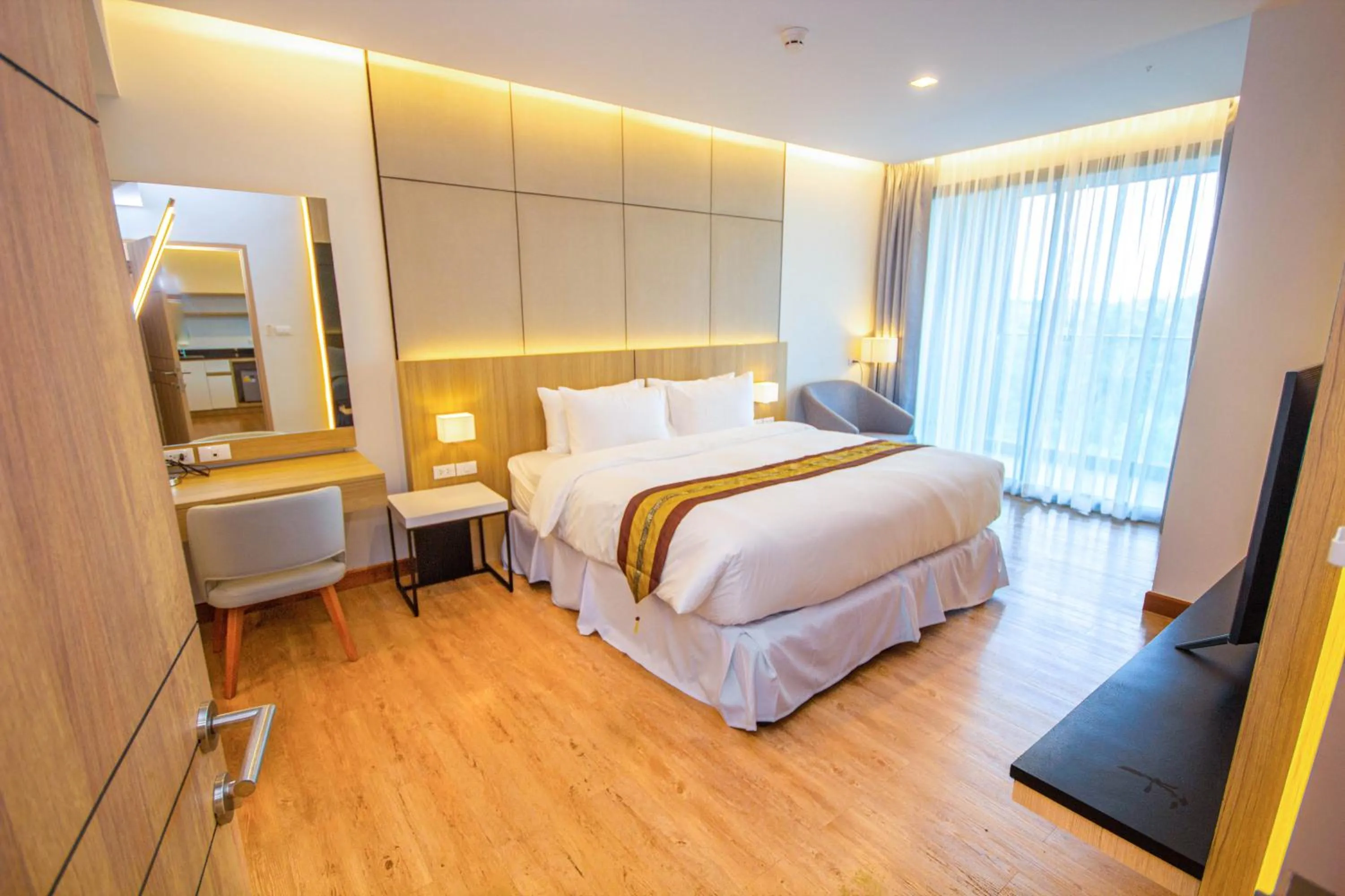 Breakfast, Bed in The Grand Chaiyapruek Nimman Chiangmai