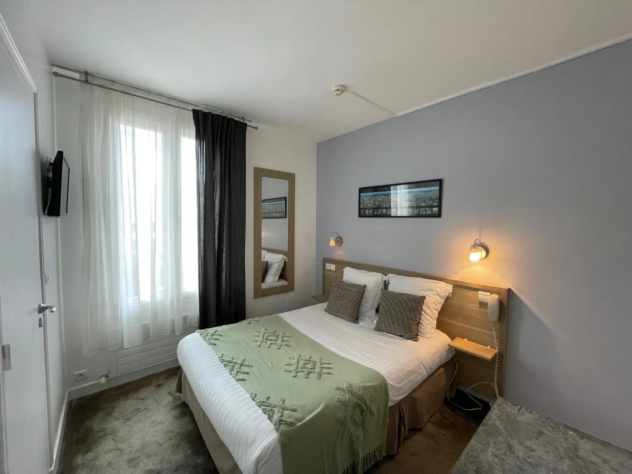 Bed in Adonis Cottage la Baule Bed in Adonis Cottage la Baule