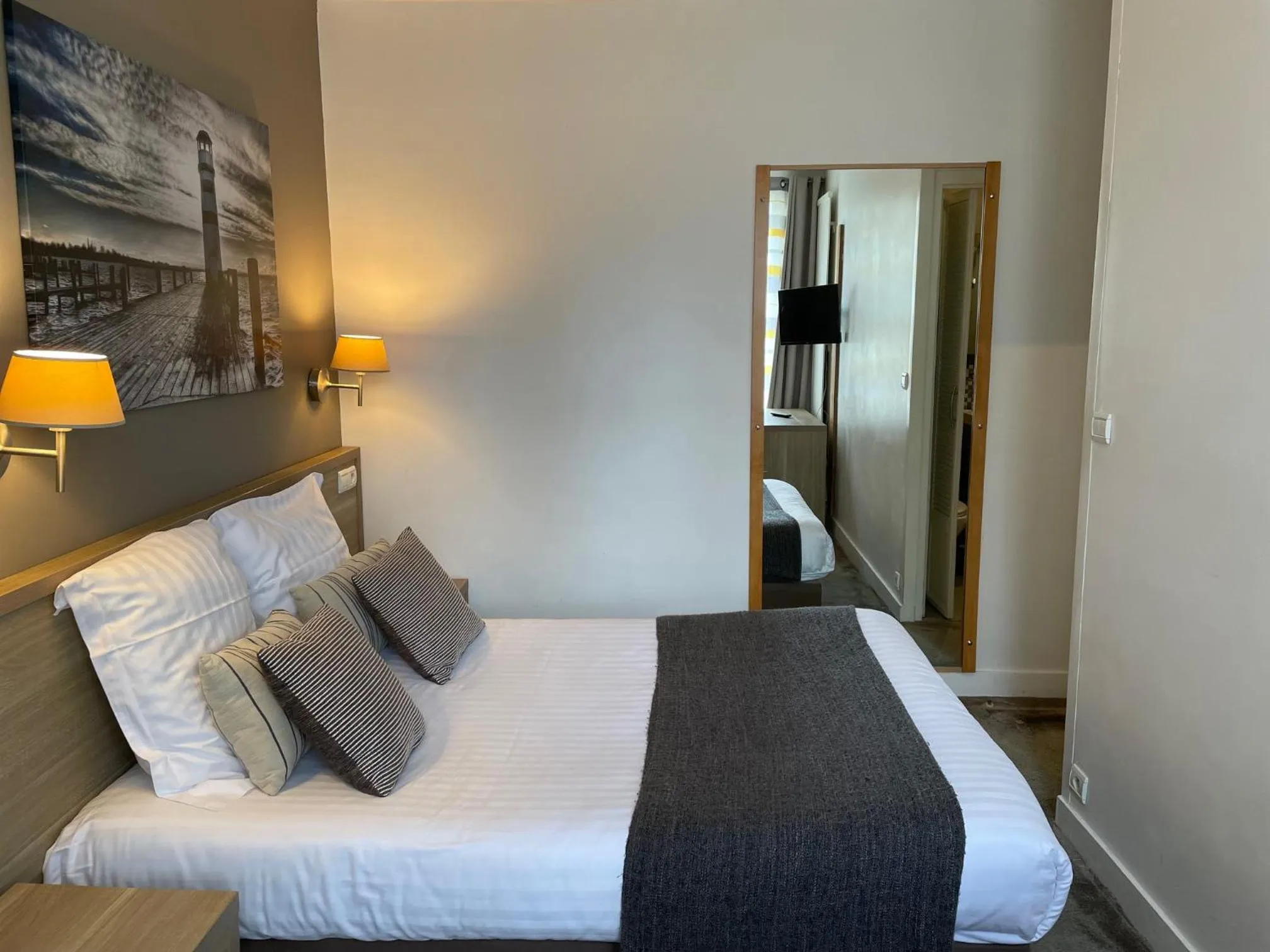 Bed in Adonis Cottage la Baule