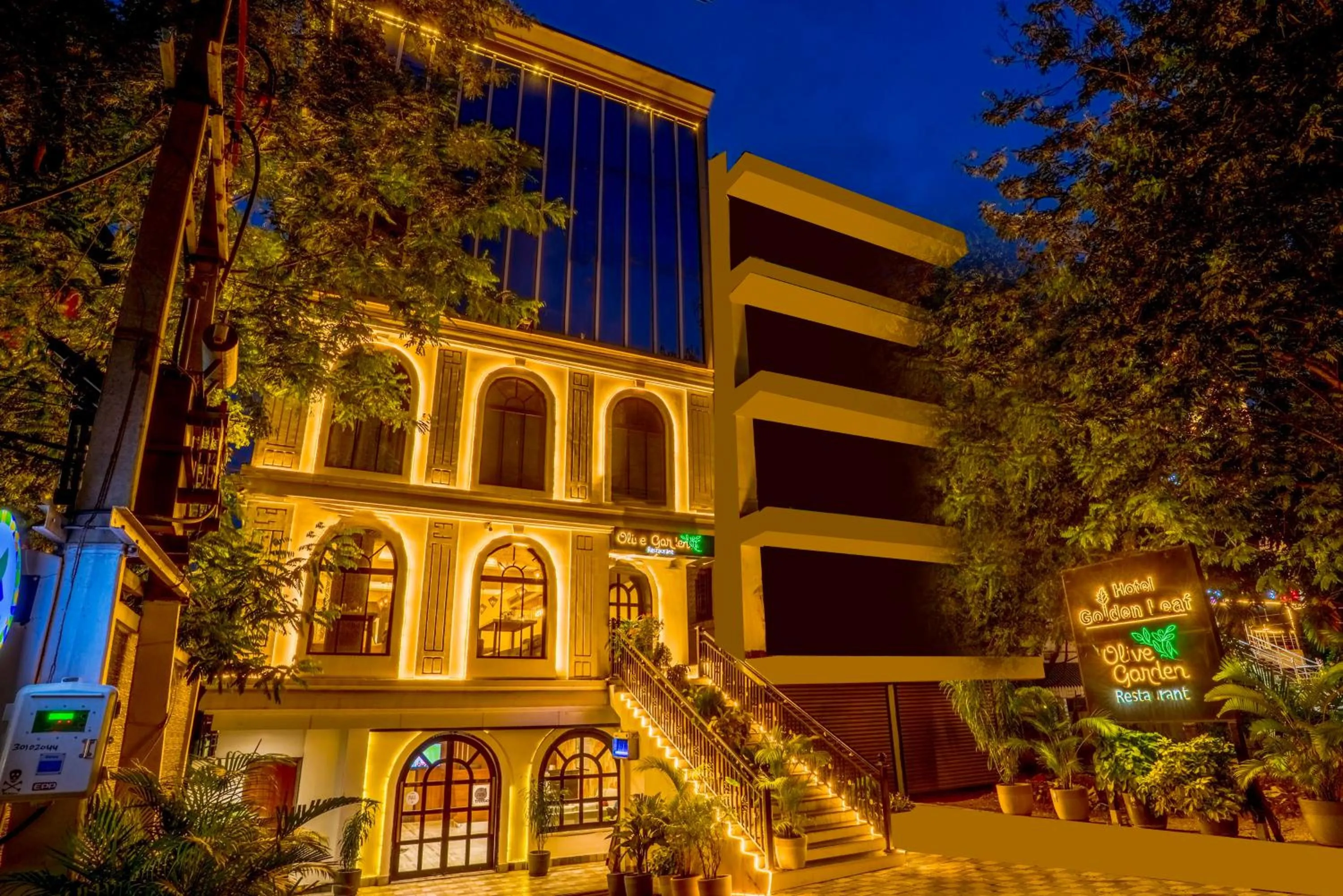 Property building in Treebo Golden Leaf