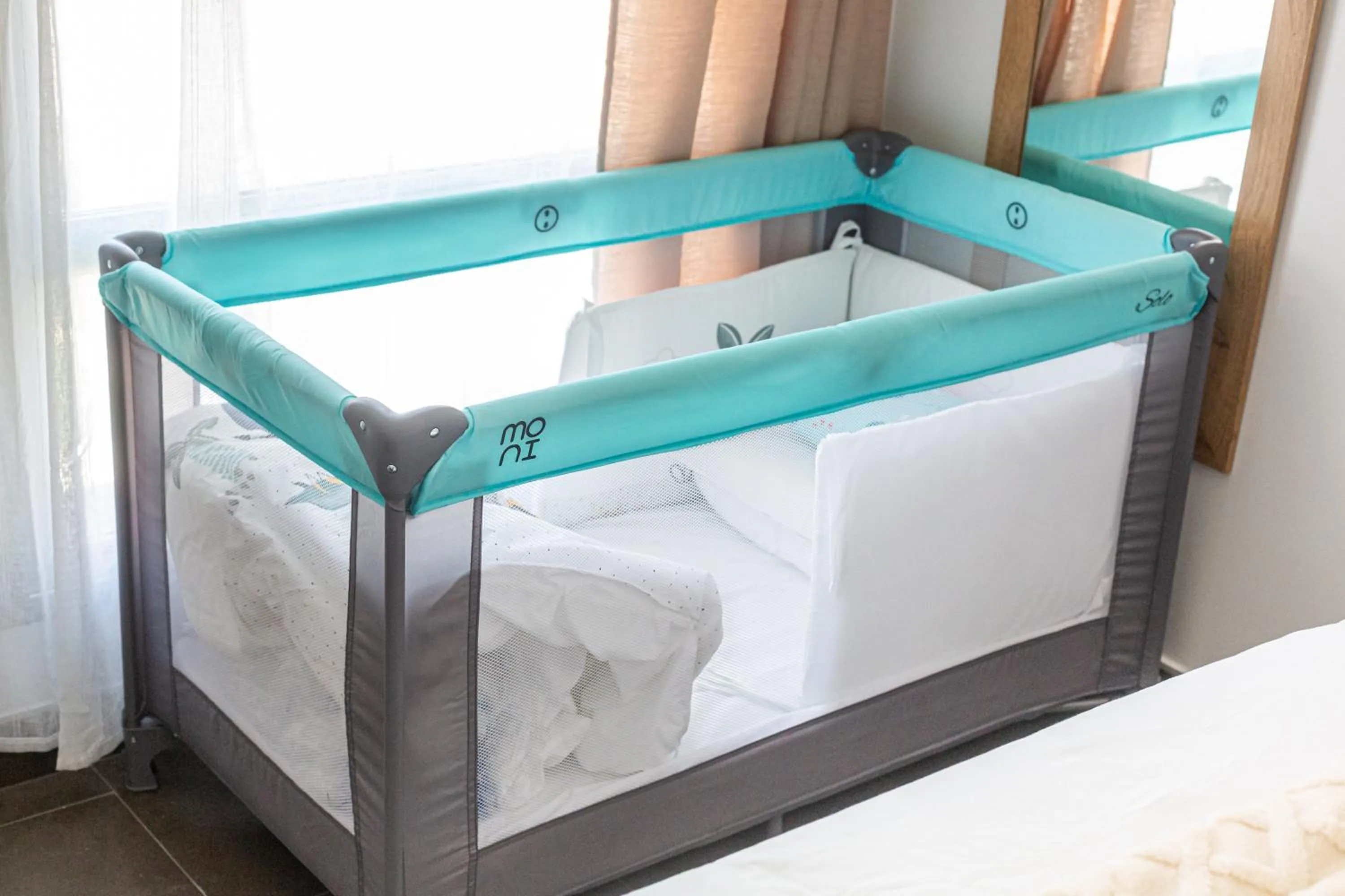 cot, Bed in Maya Bay Suites