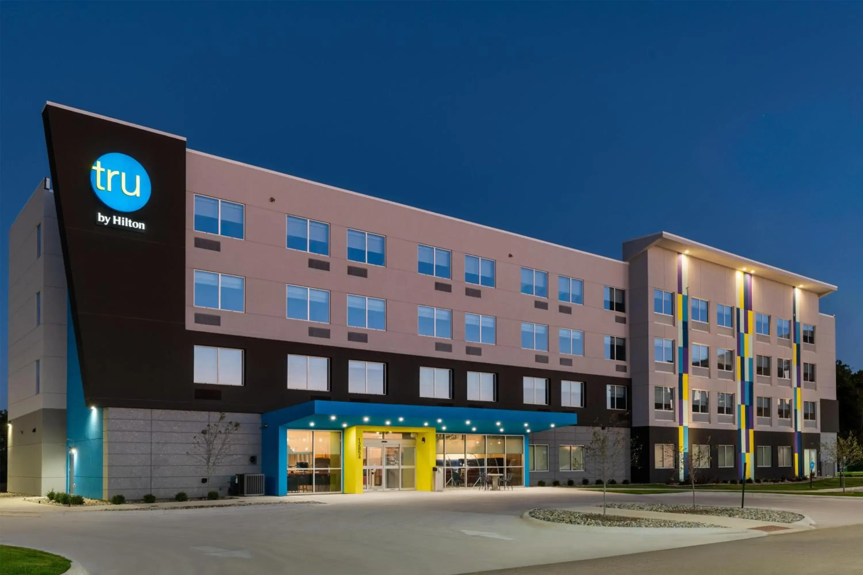 Property building in Tru By Hilton Battle Creek Property building in Tru By Hilton Battle Creek