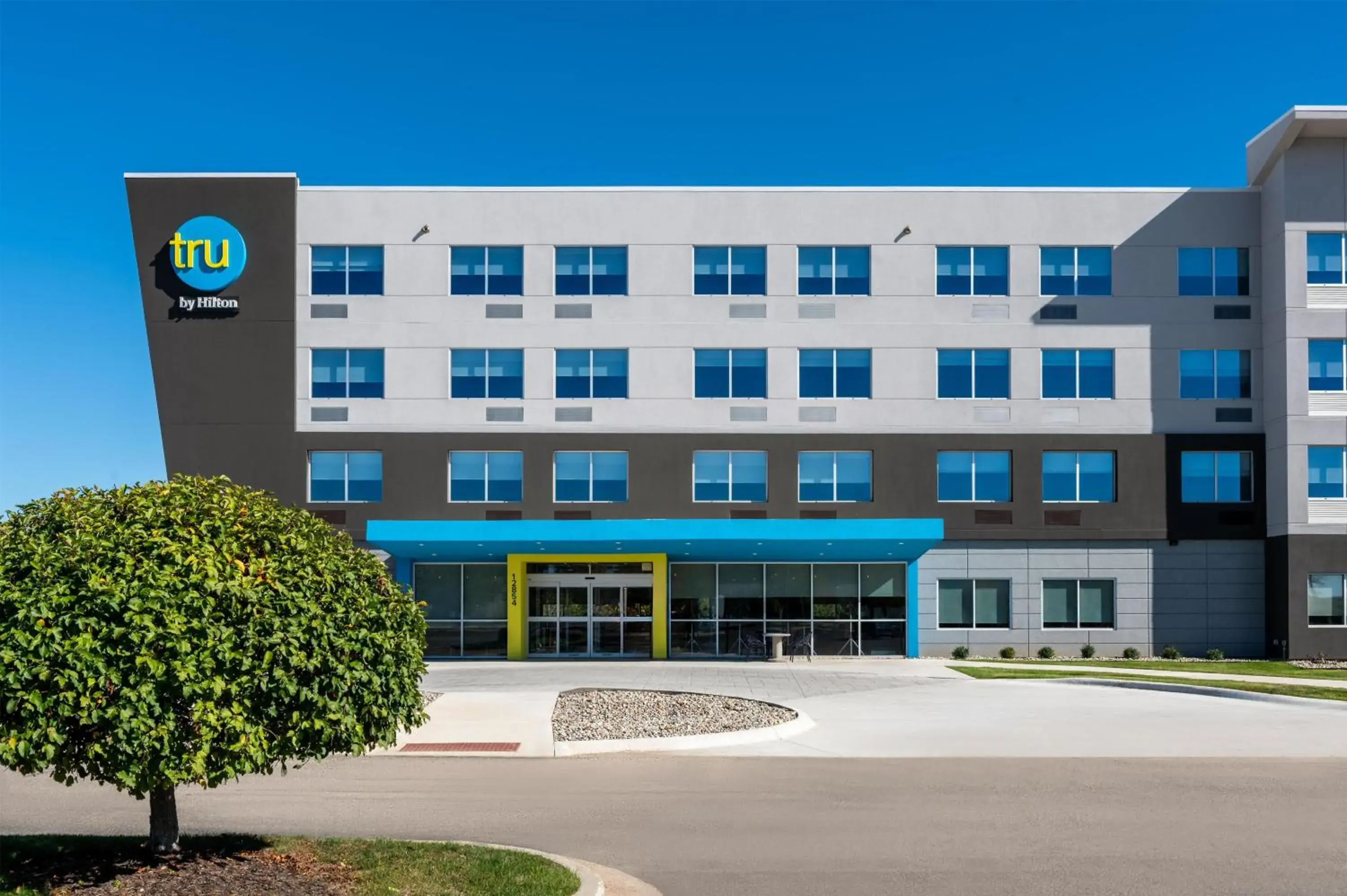 Property building in Tru By Hilton Battle Creek Property building in Tru By Hilton Battle Creek