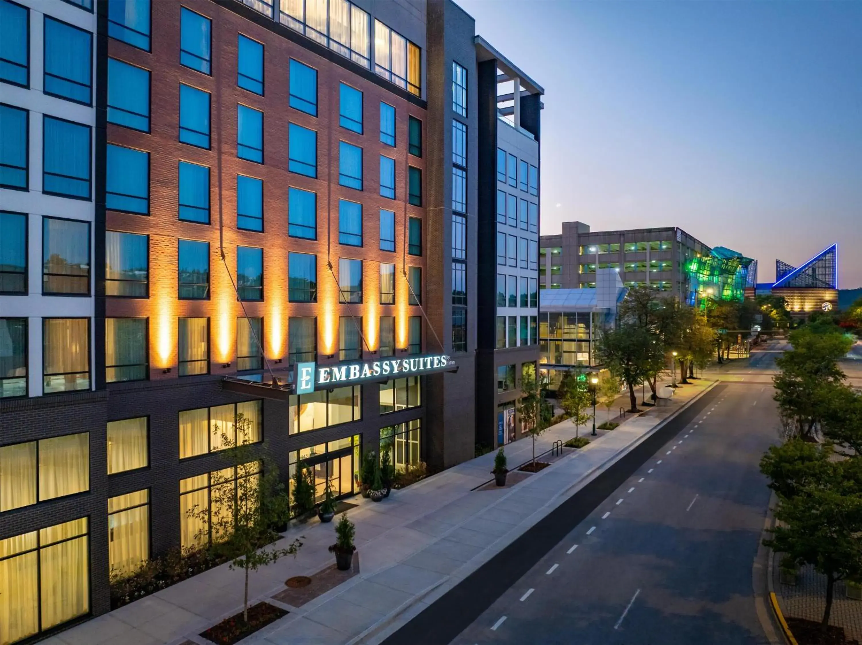 Property building in Embassy Suites By Hilton Chattanooga Downtown Property building in Embassy Suites By Hilton Chattanooga Downtown
