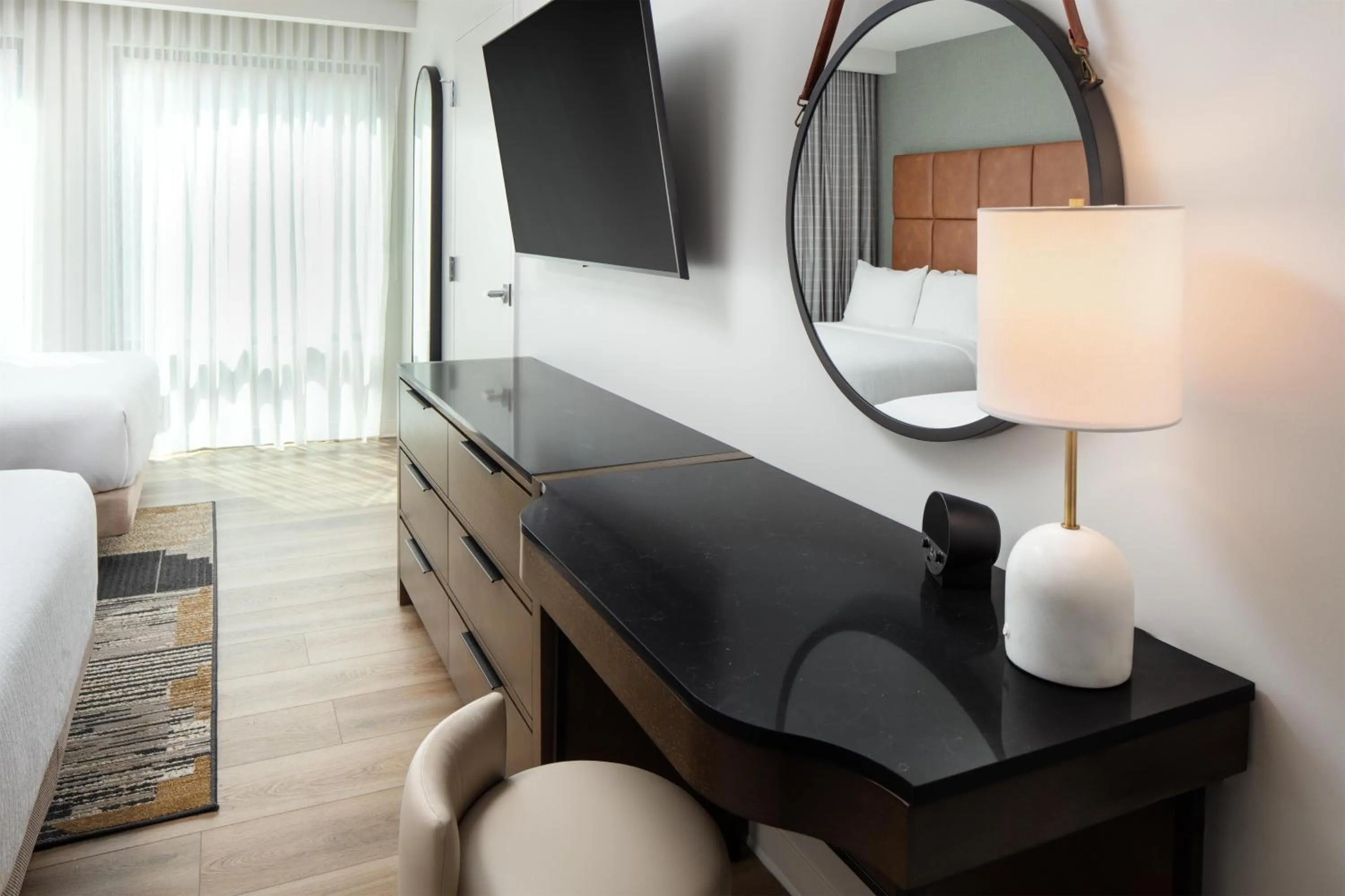 Bedroom, Bed in Embassy Suites By Hilton Chattanooga Downtown