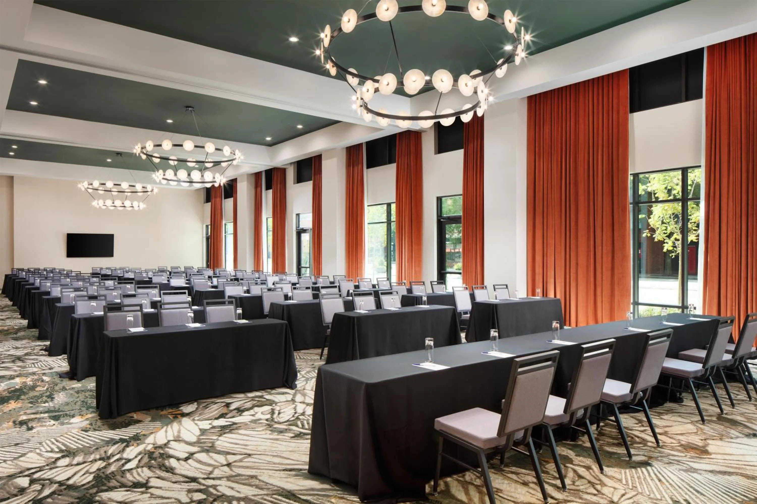Meeting/conference room in Embassy Suites By Hilton Chattanooga Downtown
