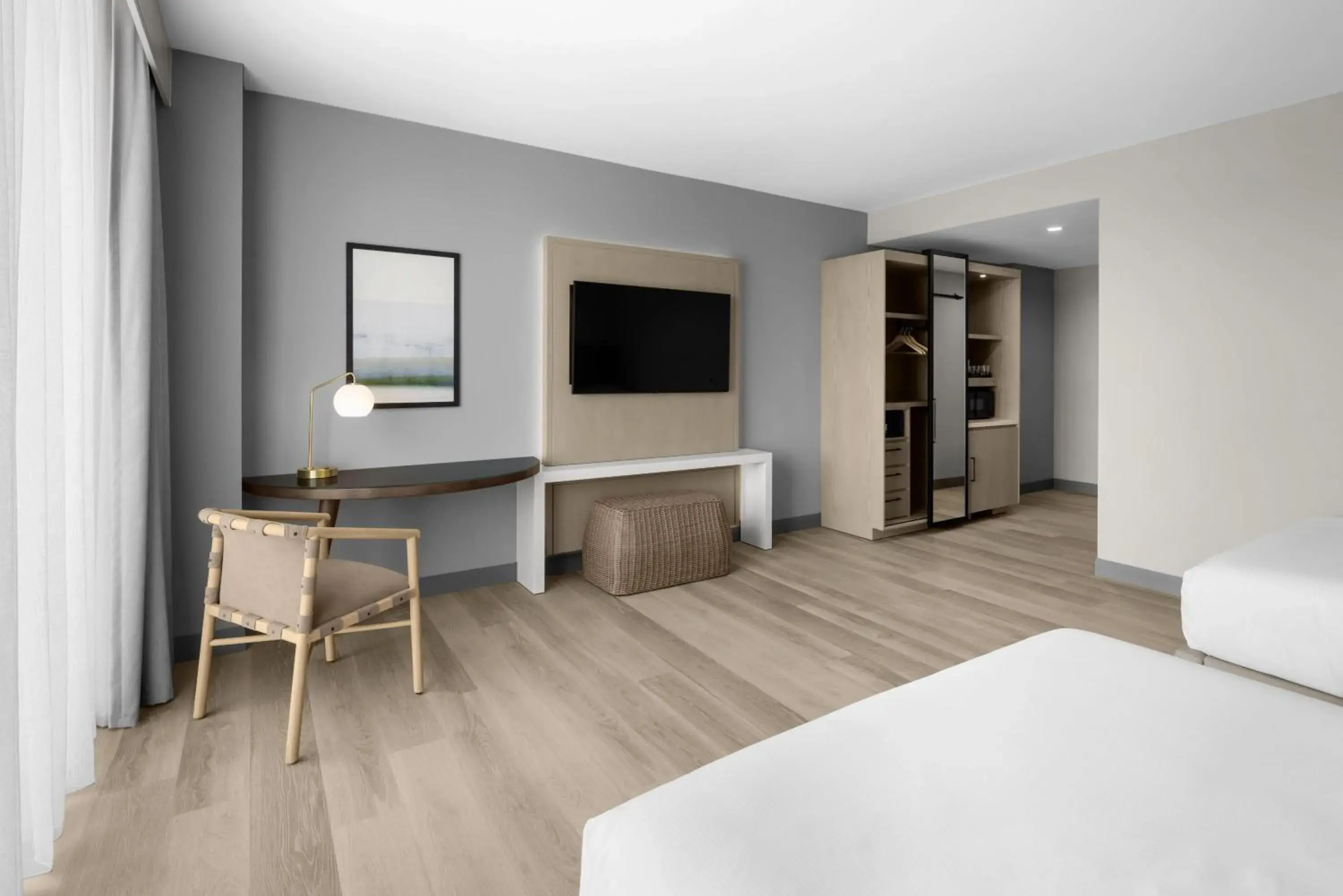 Bed in Hilton Jacksonville At Mayo Clinic Bed in Hilton Jacksonville At Mayo Clinic