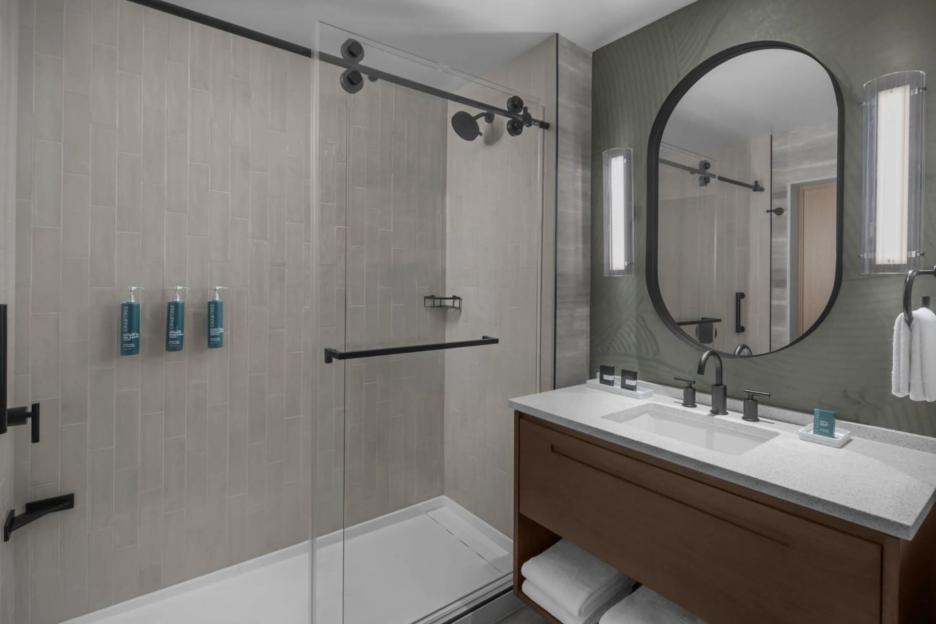 Bathroom in Hilton Jacksonville At Mayo Clinic