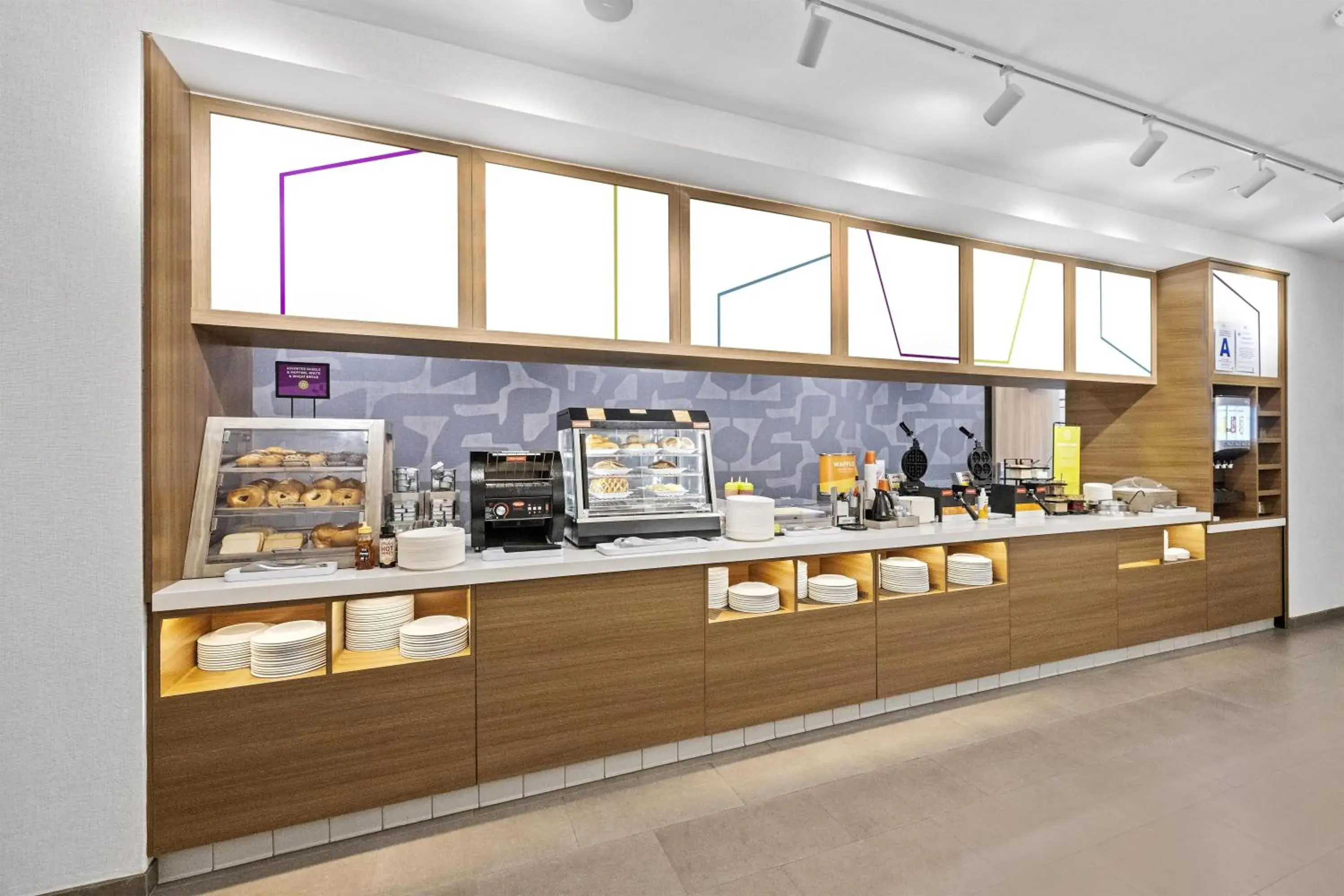 Breakfast in Home2 Suites By Hilton Riverside Downtown Breakfast in Home2 Suites By Hilton Riverside Downtown