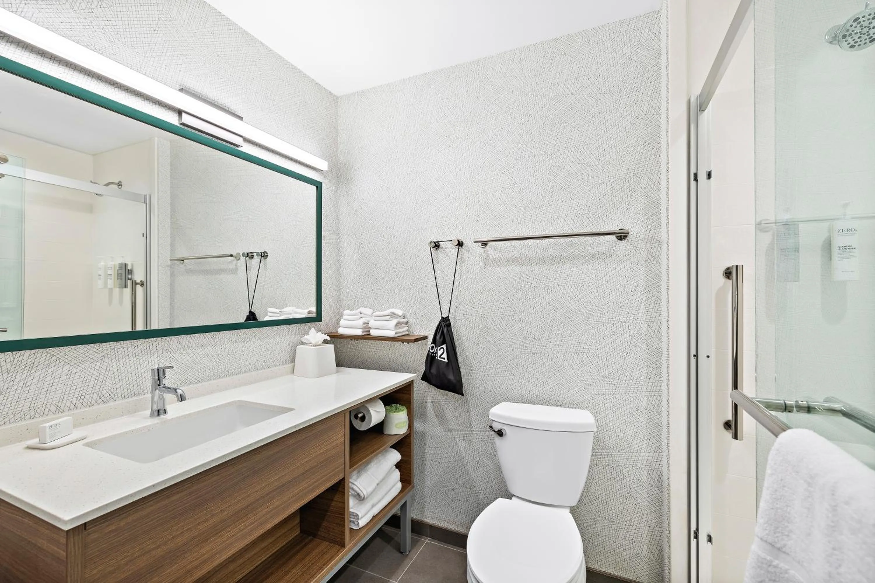 Bathroom in Home2 Suites By Hilton Riverside Downtown