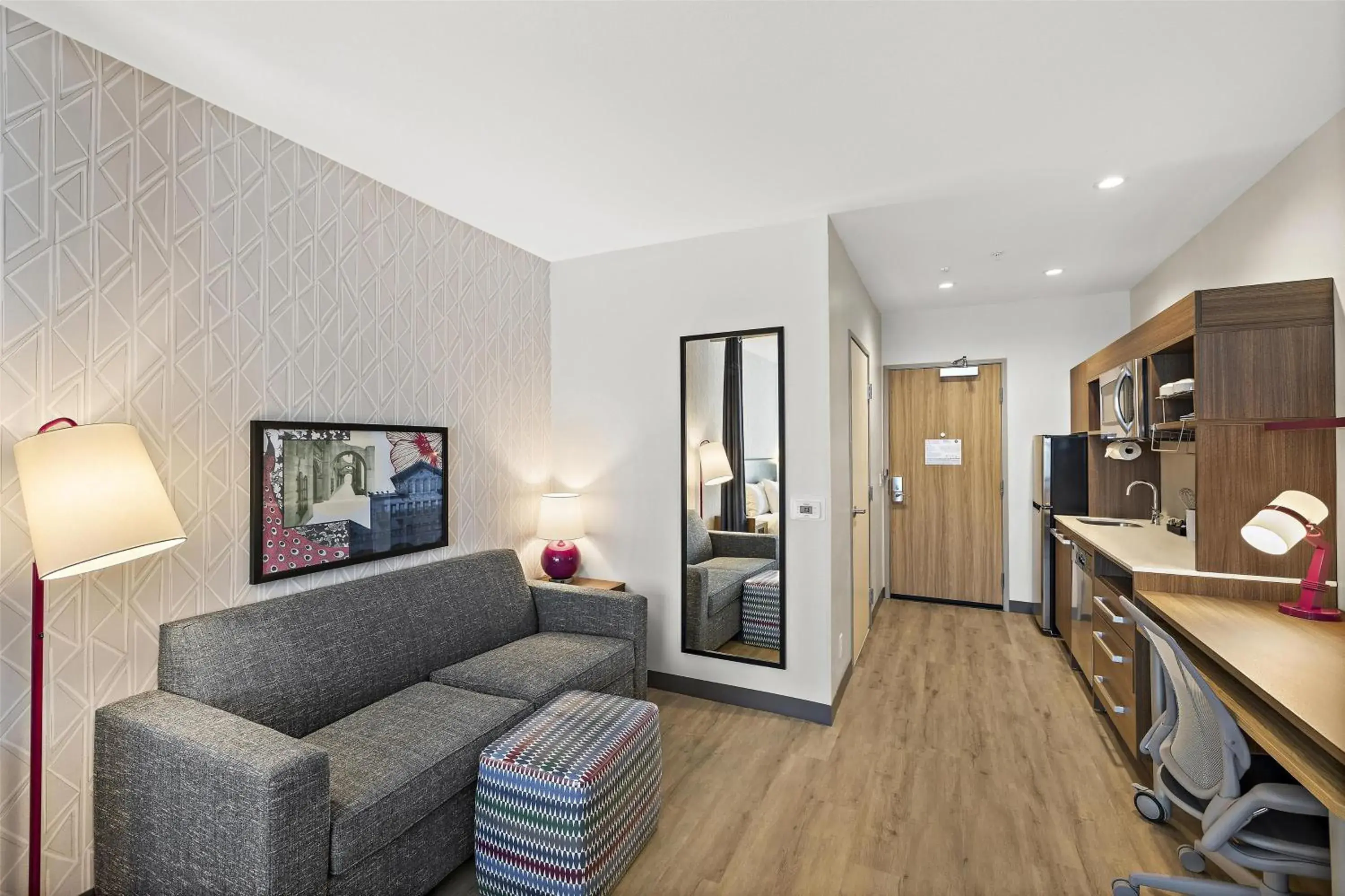 Living room in Home2 Suites By Hilton Riverside Downtown Living room in Home2 Suites By Hilton Riverside Downtown