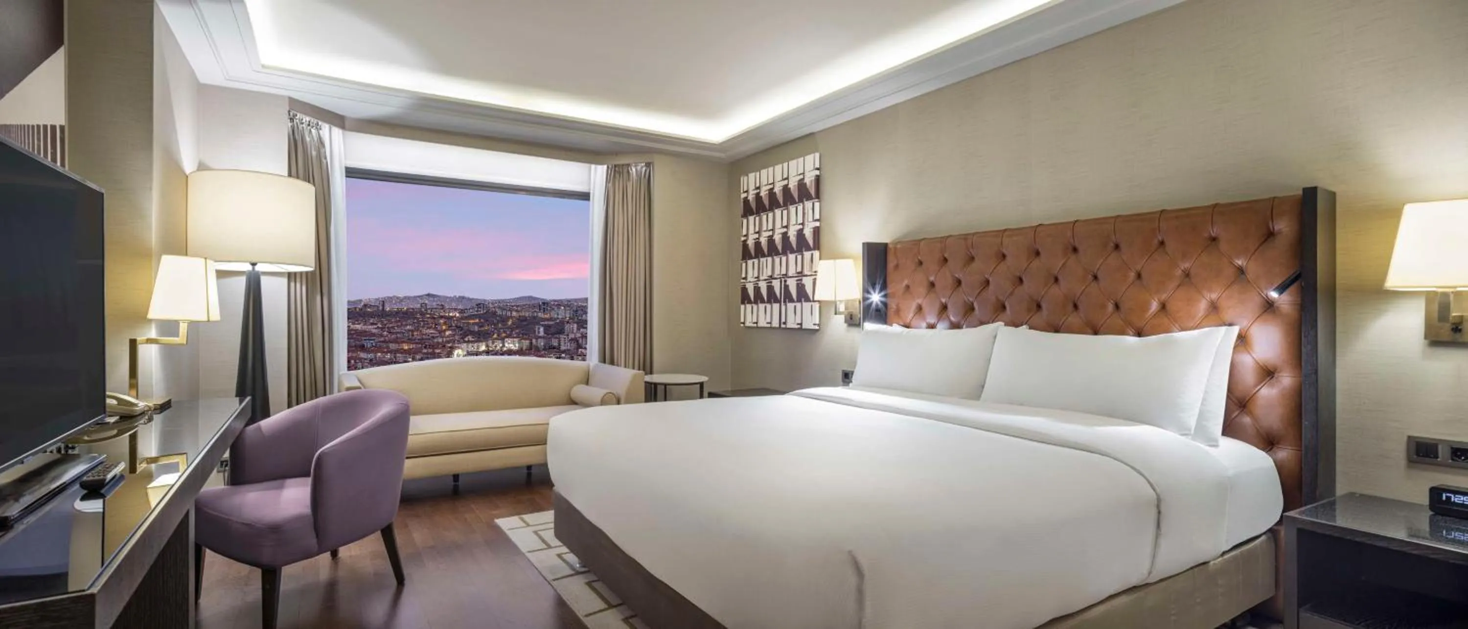 Bedroom, Bed in Ankara HiltonSA