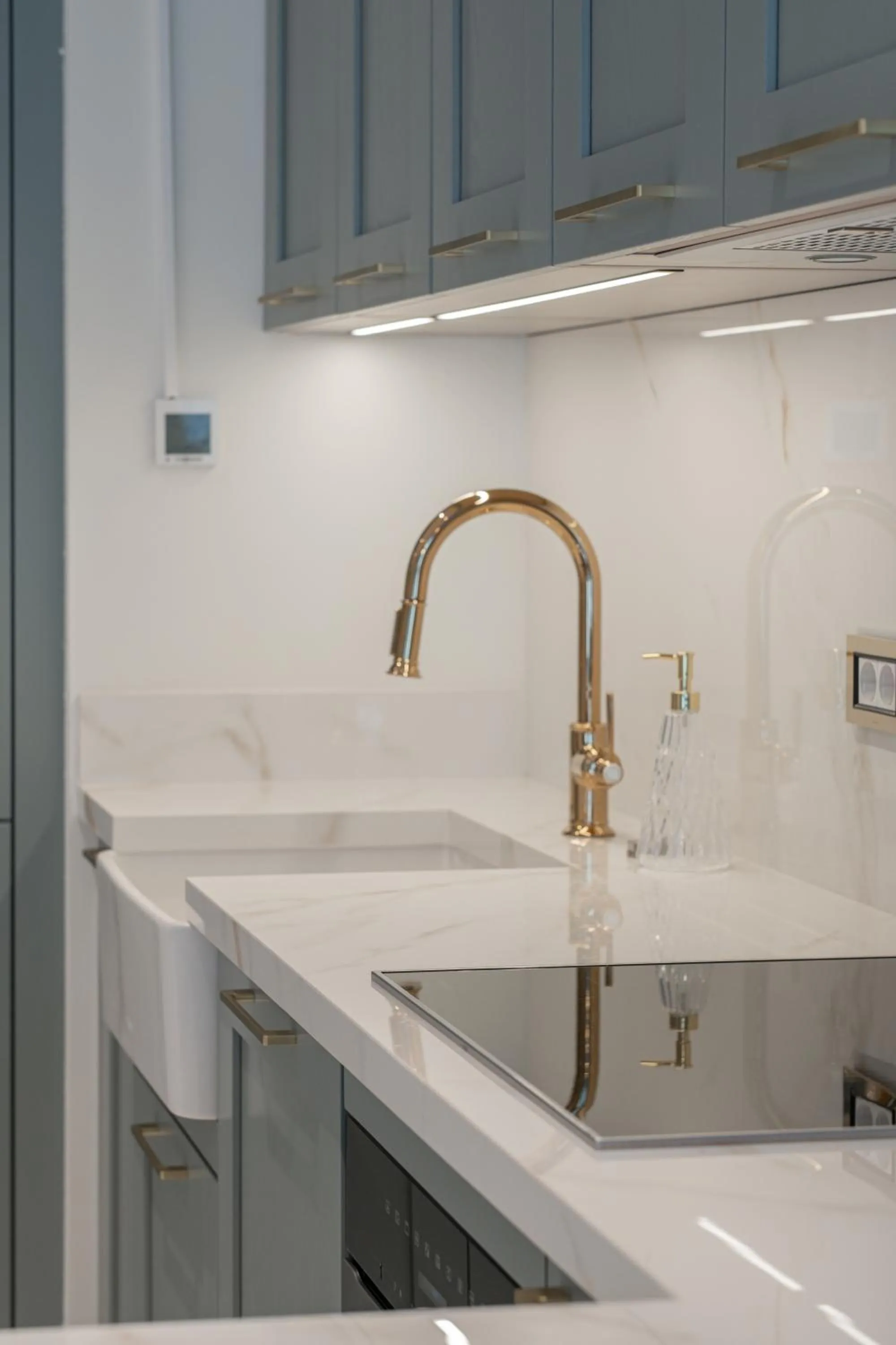 Kitchen or kitchenette in Mimosa Mansions