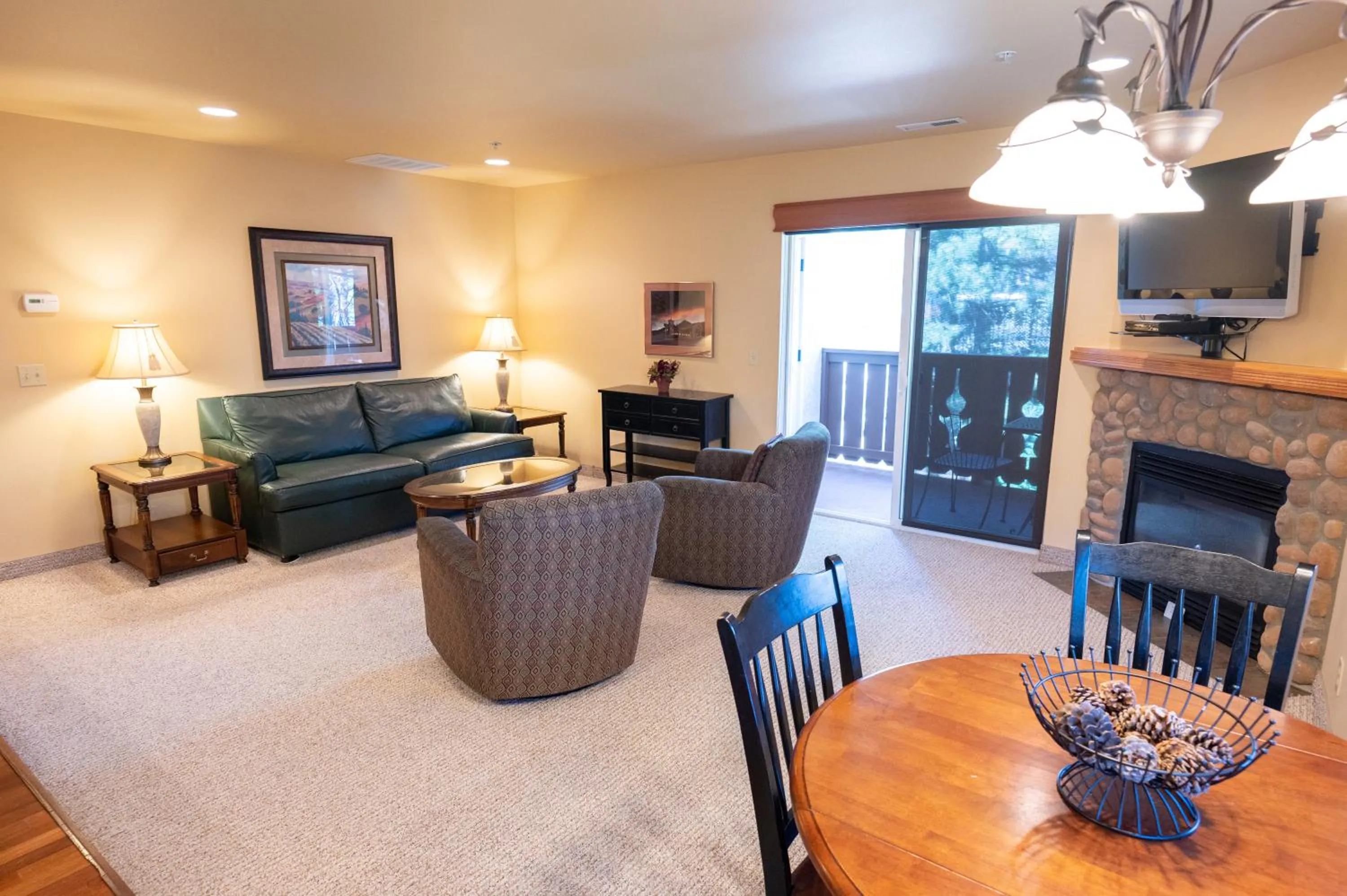 Icicle Village Resort