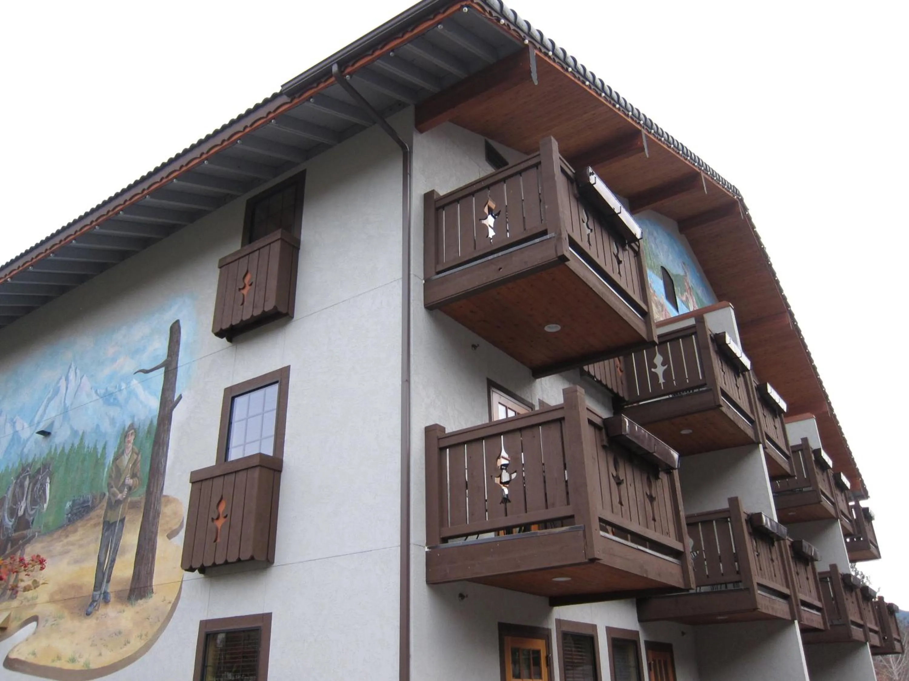 Property building in Icicle Village Resort