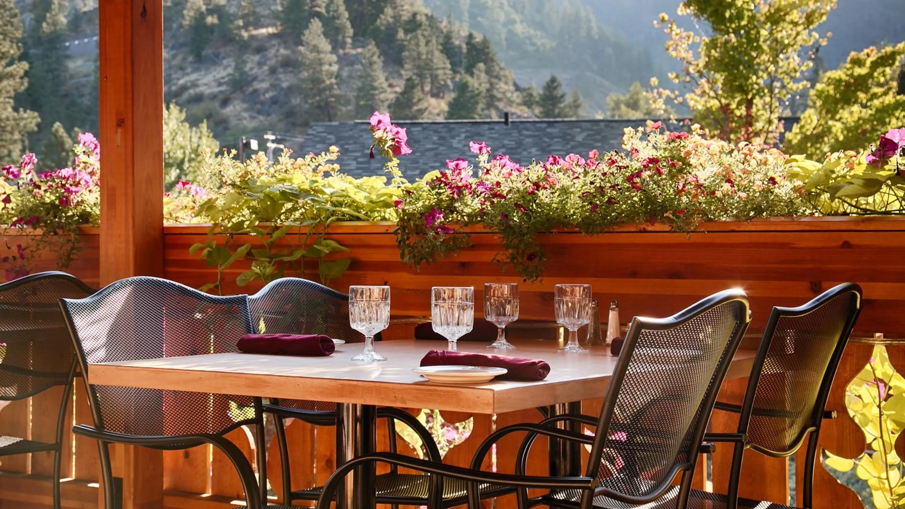 Patio in Icicle Village Resort