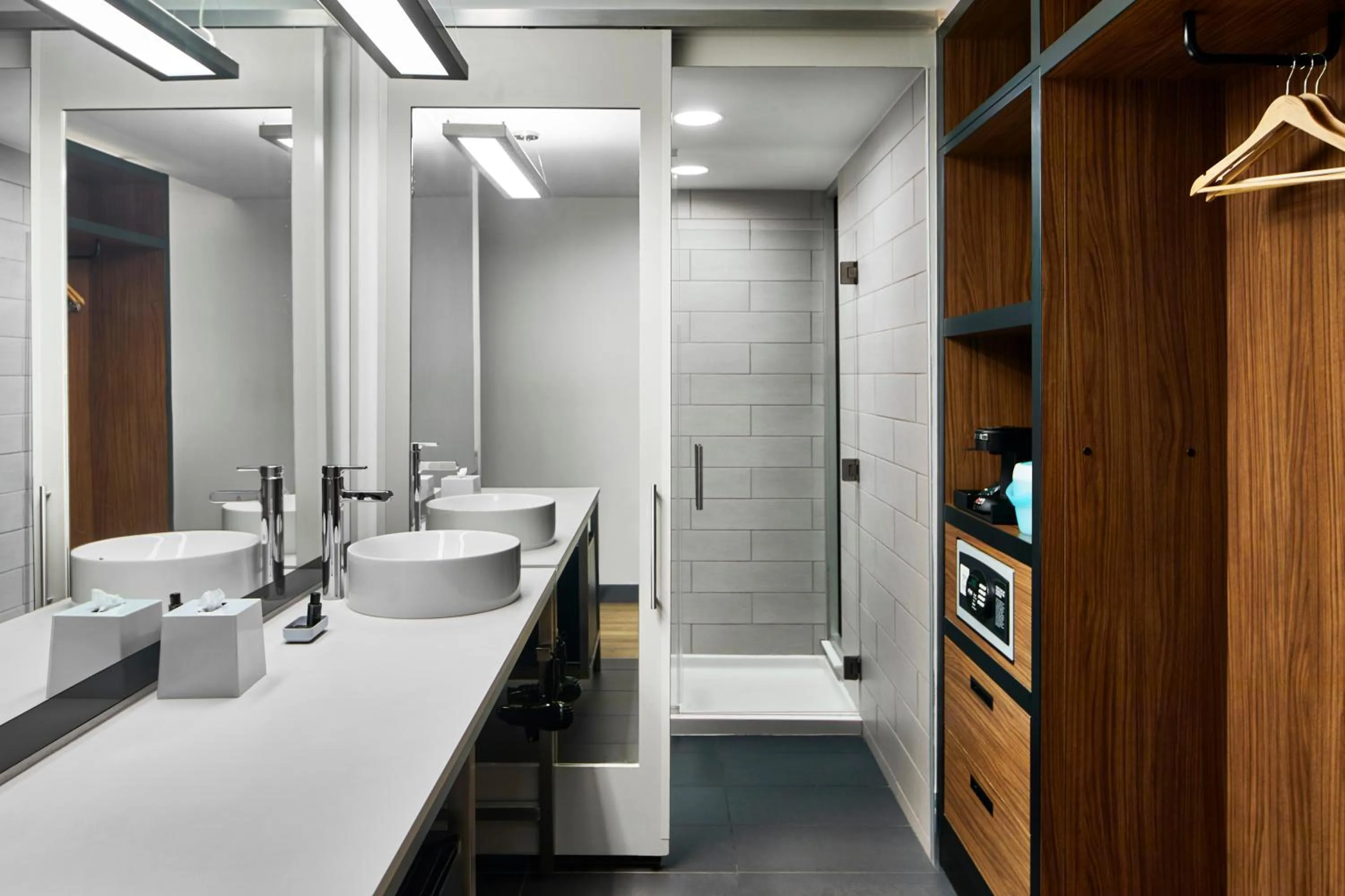 Shower in Aloft Raleigh