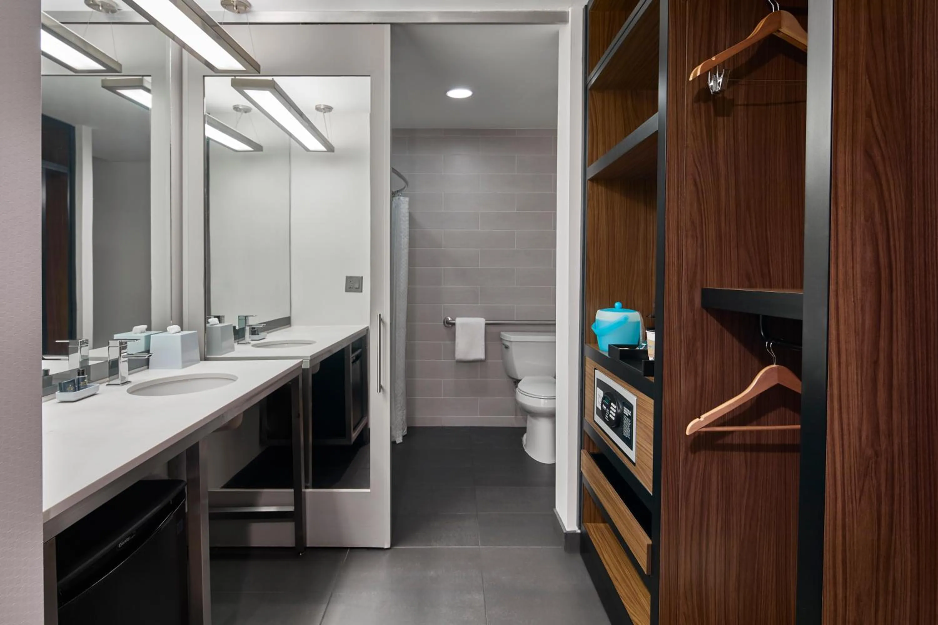 Bathroom in Aloft Raleigh