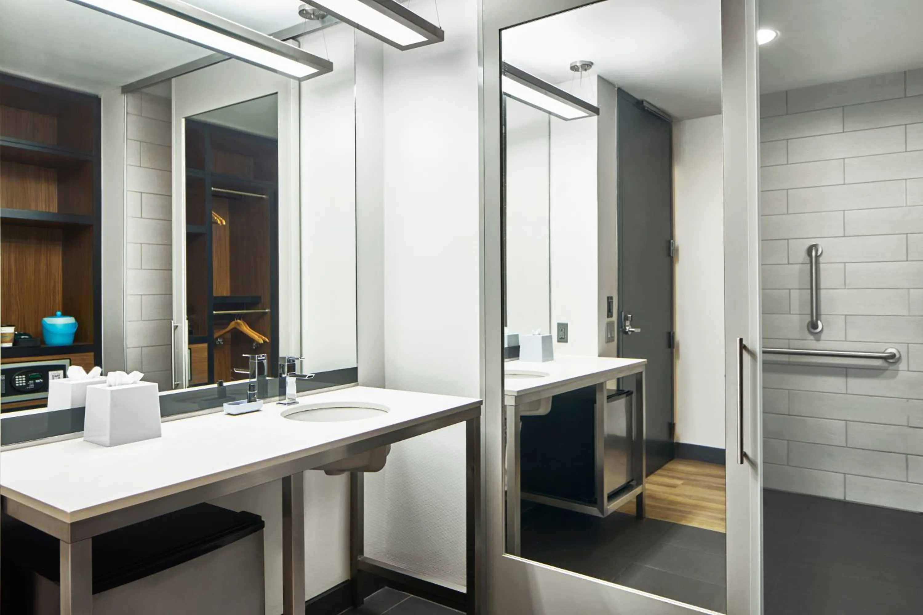 Bathroom in Aloft Raleigh