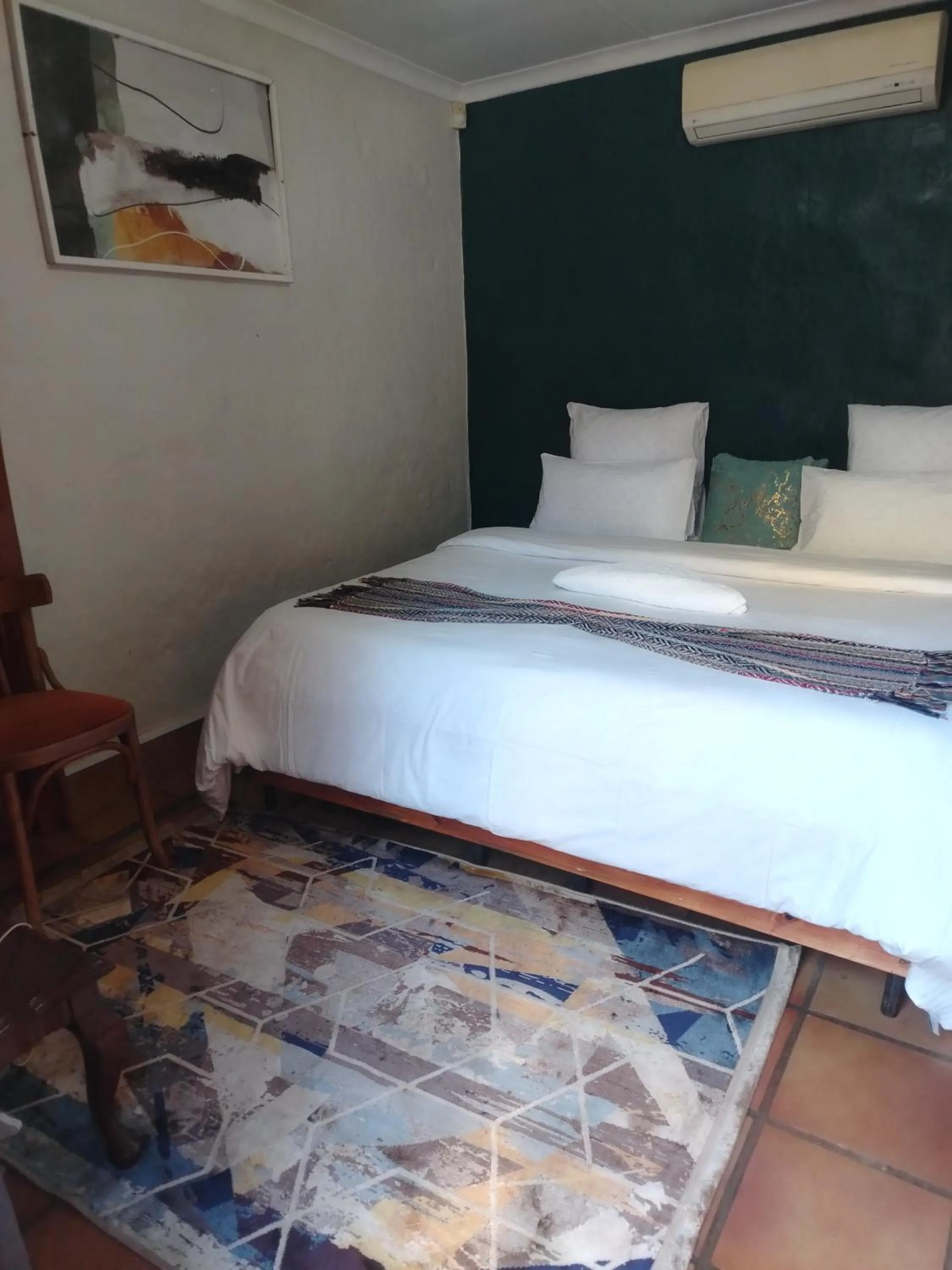 Bed in Brookyard Guest House