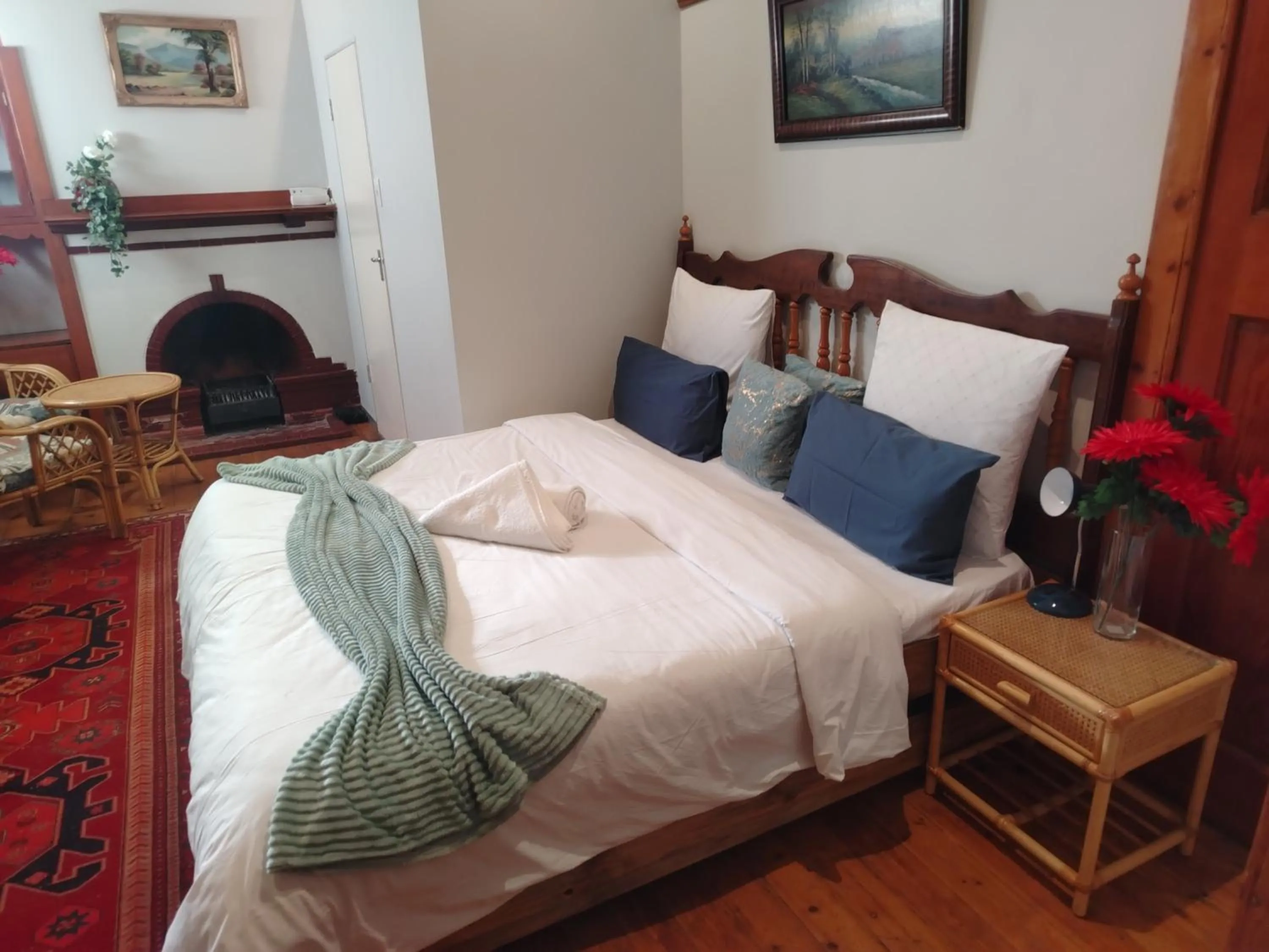 Bed in Brookyard Guest House
