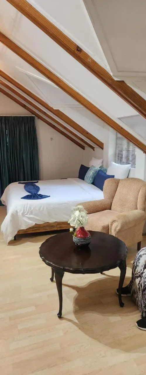 Bed in Brookyard Guest House
