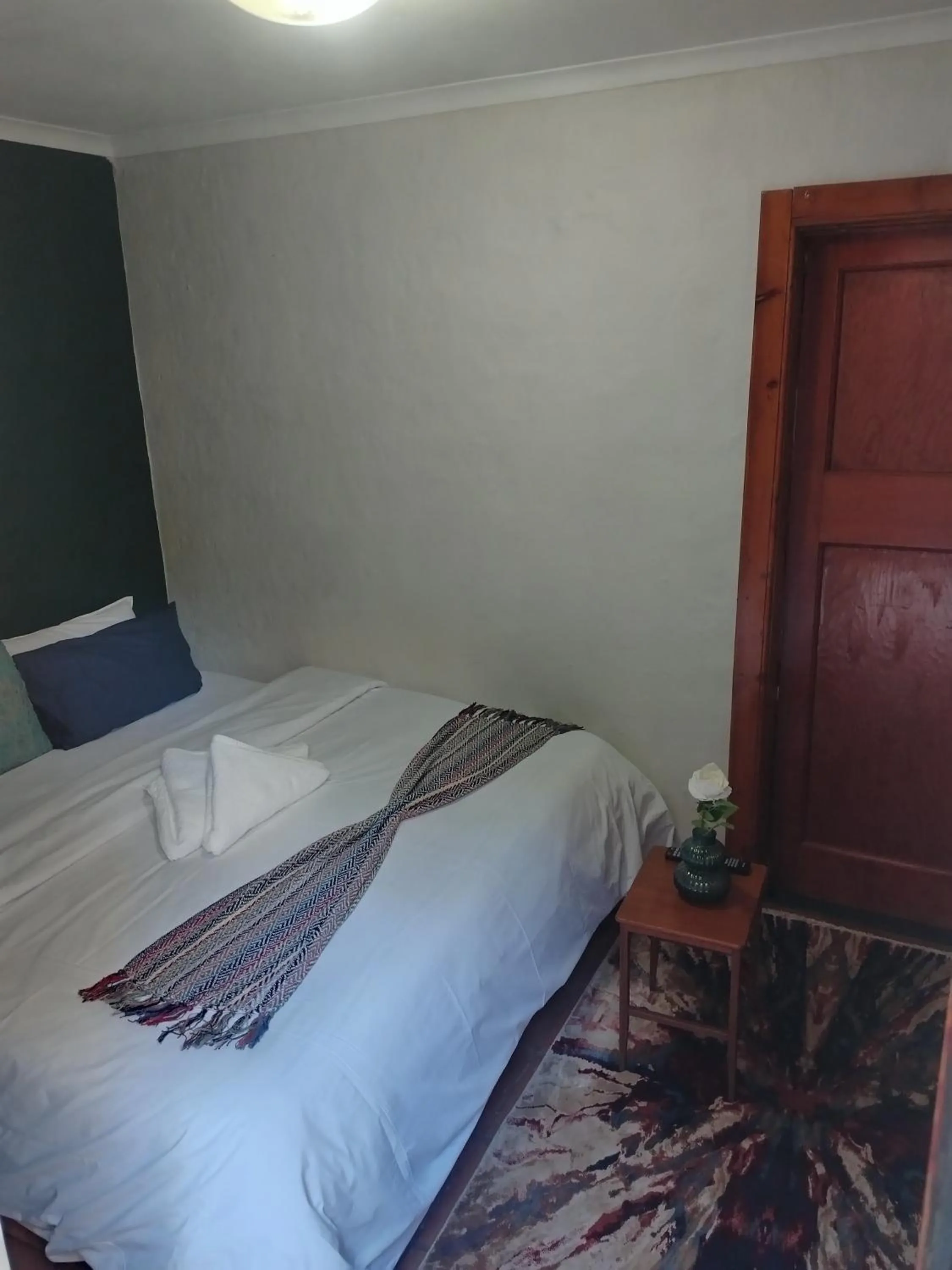 Bed in Brookyard Guest House