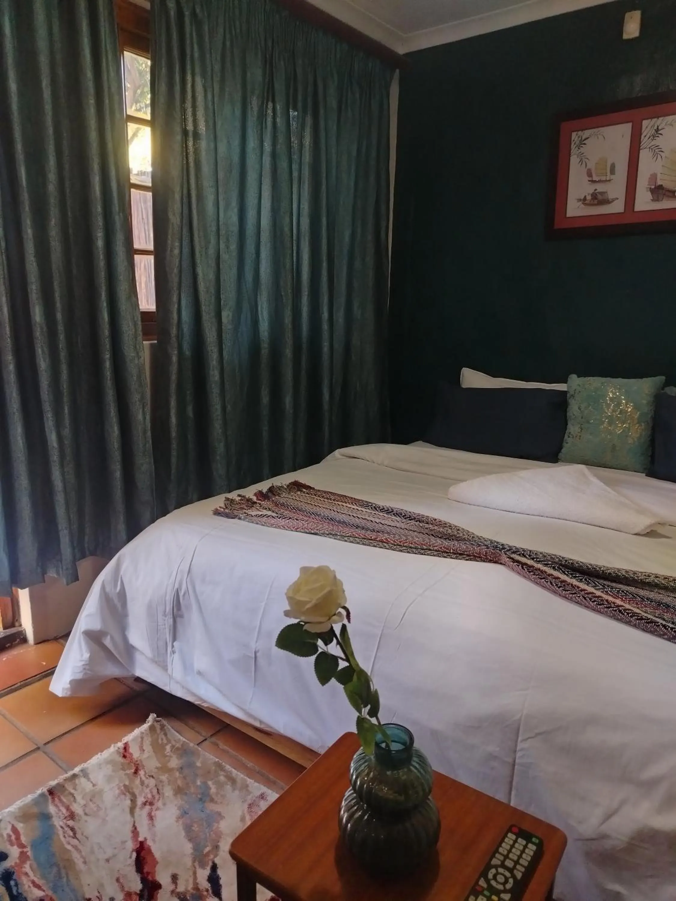 Bed in Brookyard Guest House