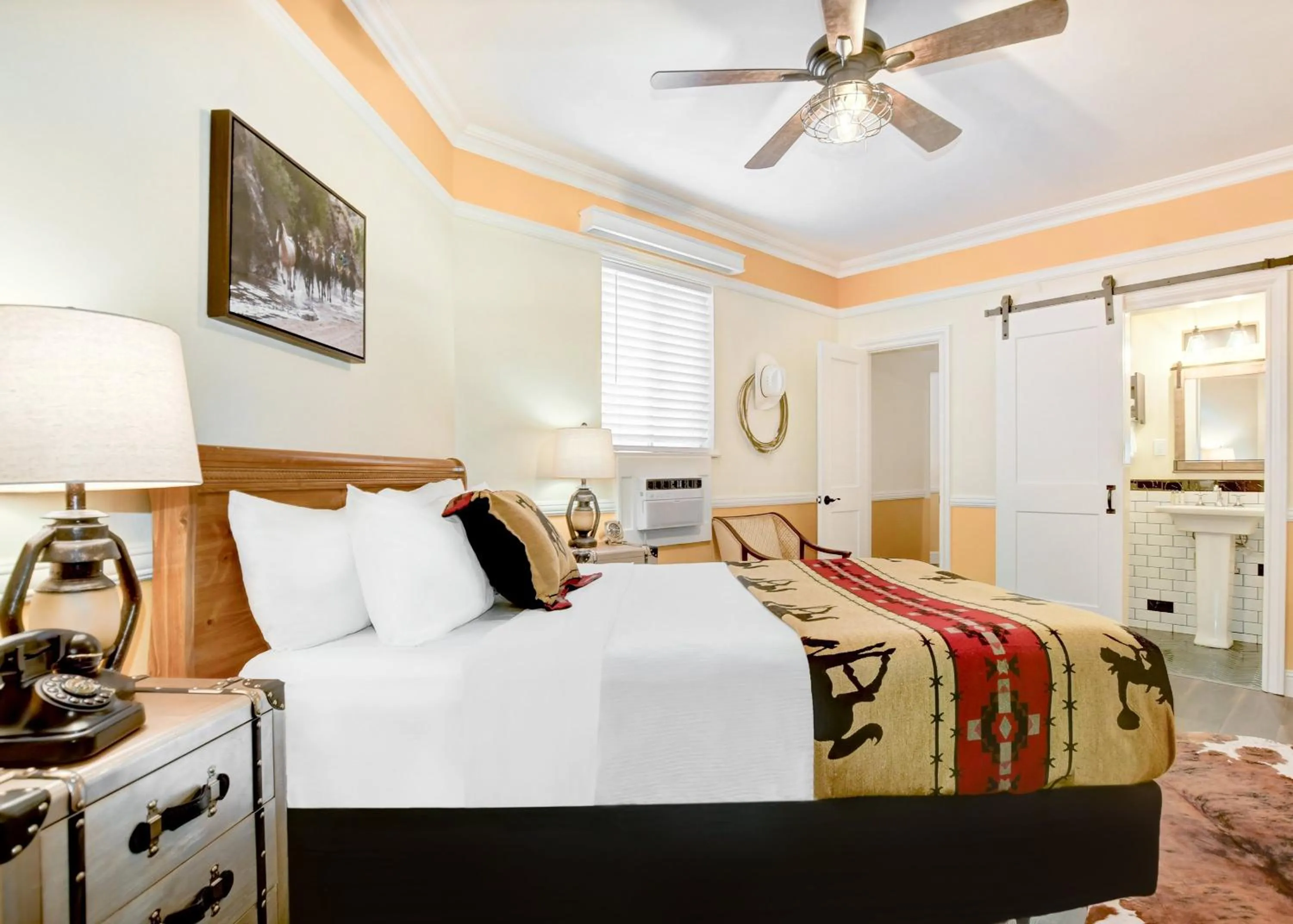 Photo of the whole room in Hotel St Michael, BW Premier Collection