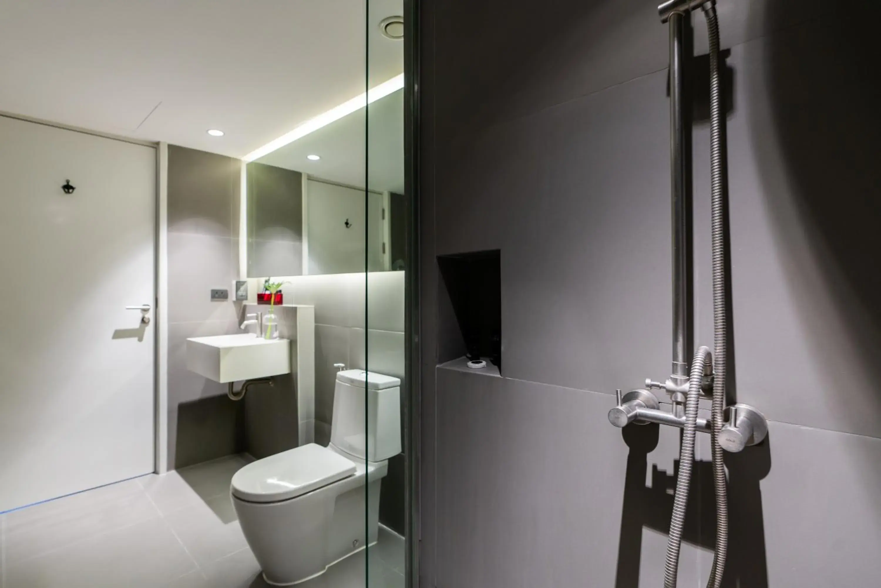 Bathroom in Galleria 12 Sukhumvit Bangkok by Compass Hospitality Bathroom in Galleria 12 Sukhumvit Bangkok by Compass Hospitality