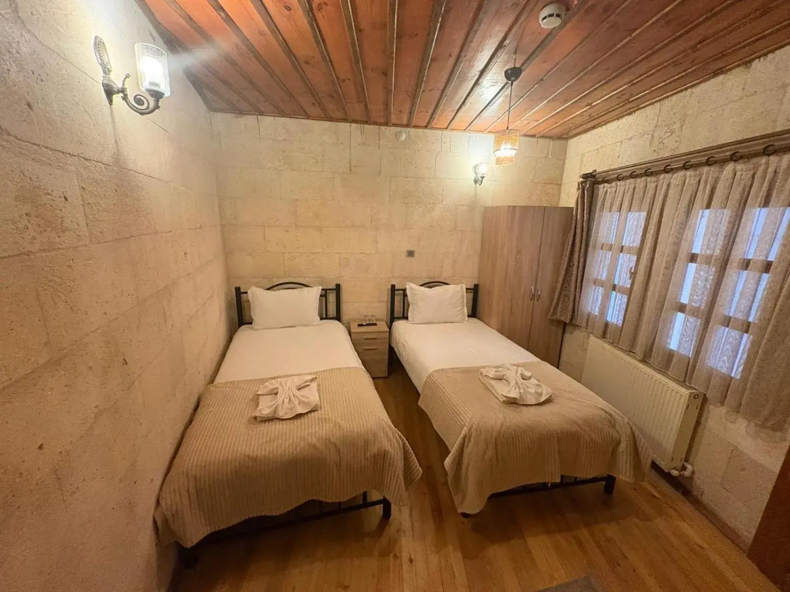 Double or Twin Room in Ekoton Cave Hotel Double or Twin Room in Ekoton Cave Hotel