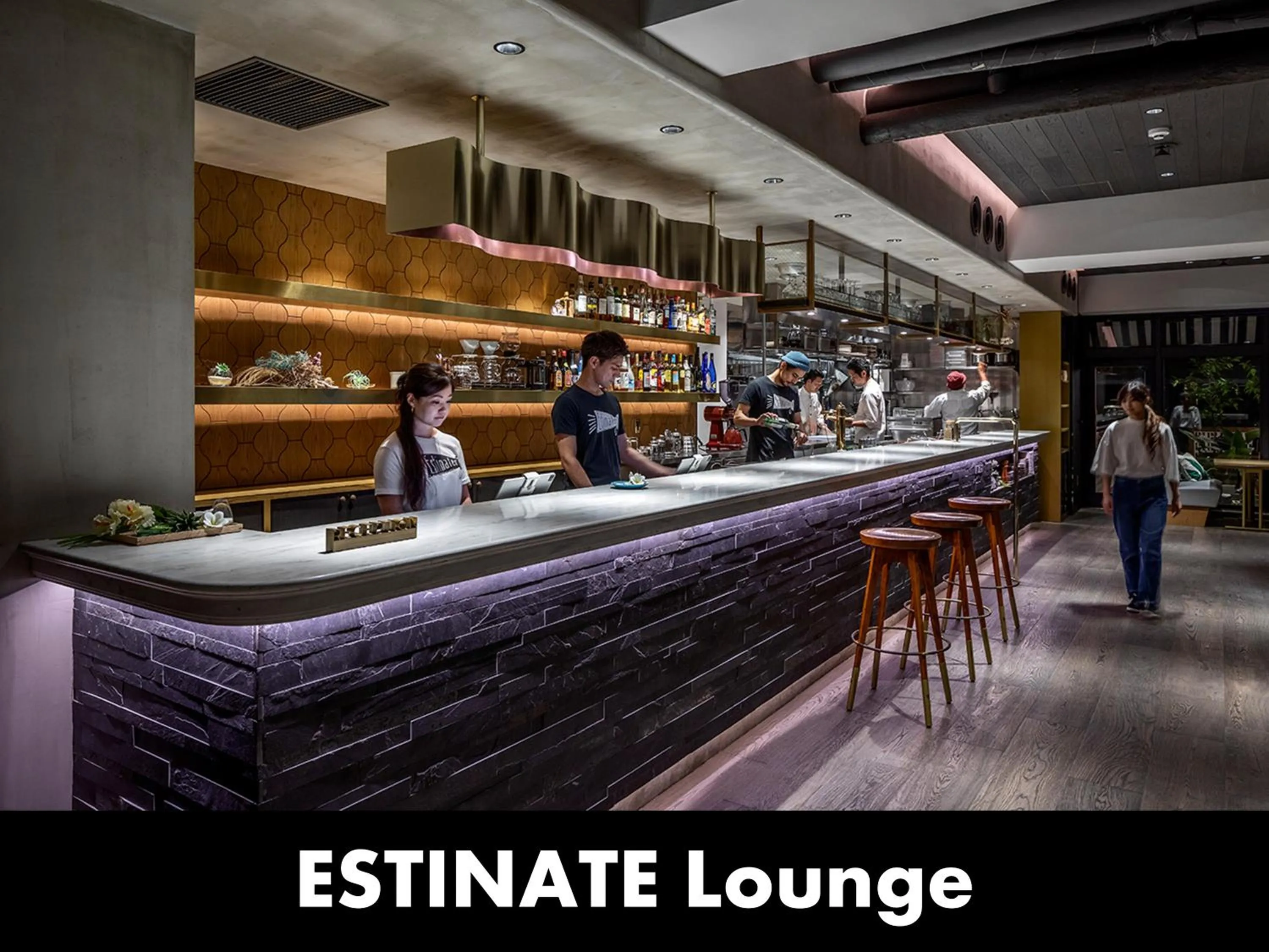 Staff in Estinate Hotel Naha