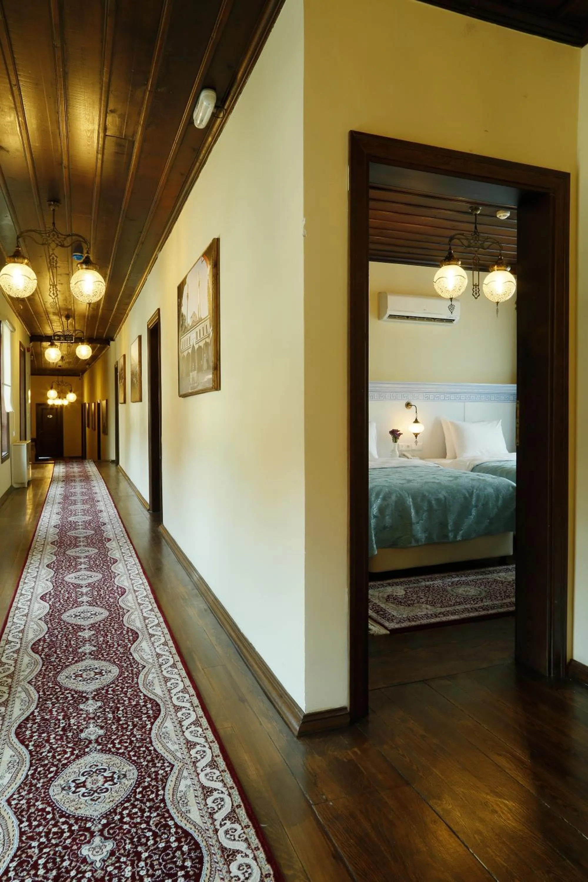 Decorative detail, Bed in Bursa İpekyolu Hotel