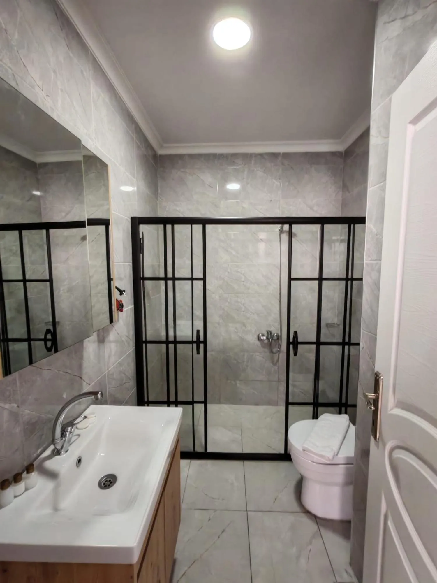 Bathroom in Bursa İpekyolu Hotel