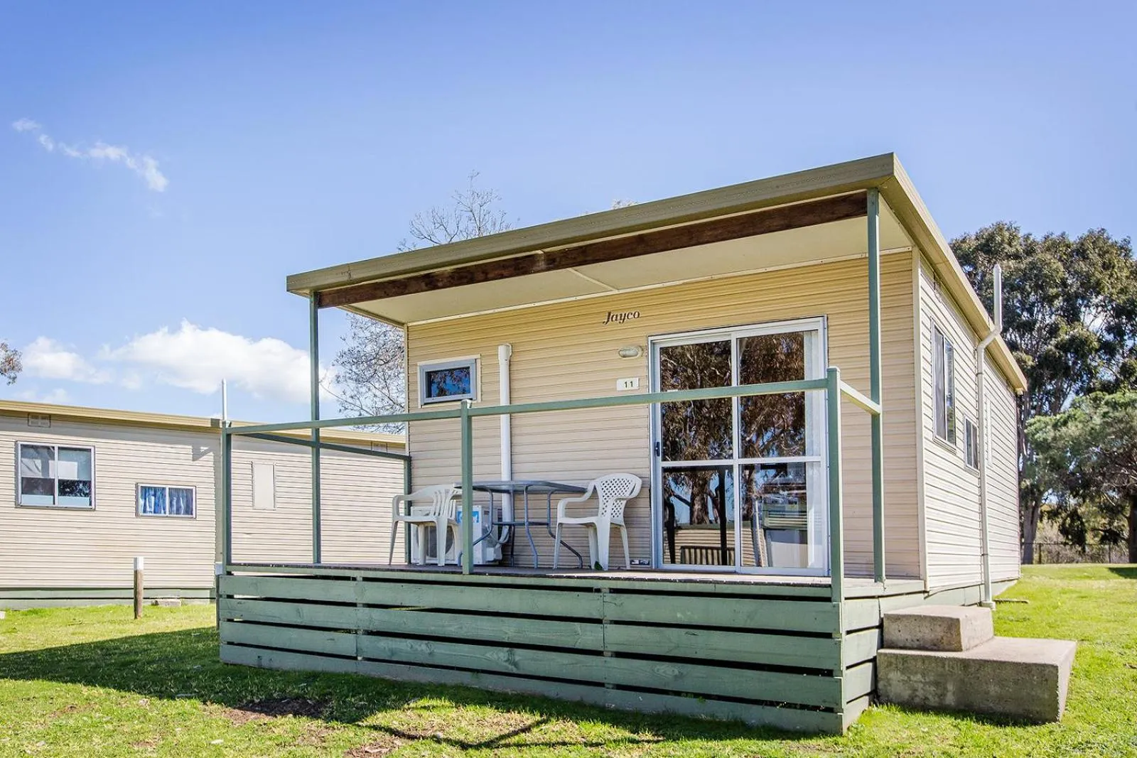 Property building in Discovery Parks - Lake Hume, New South Wales