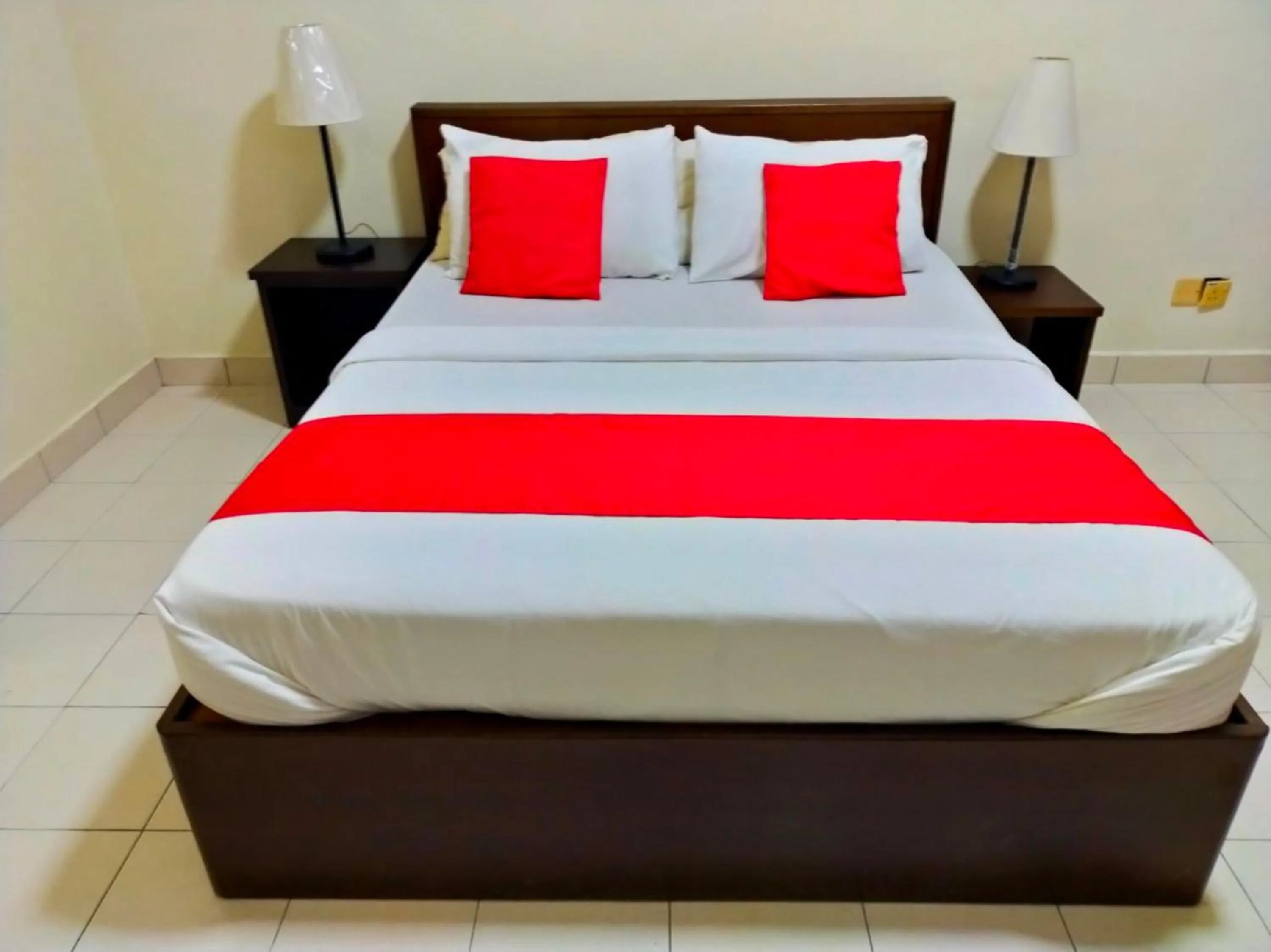 Bedroom, Bed in Capital O Suria Urban Escape