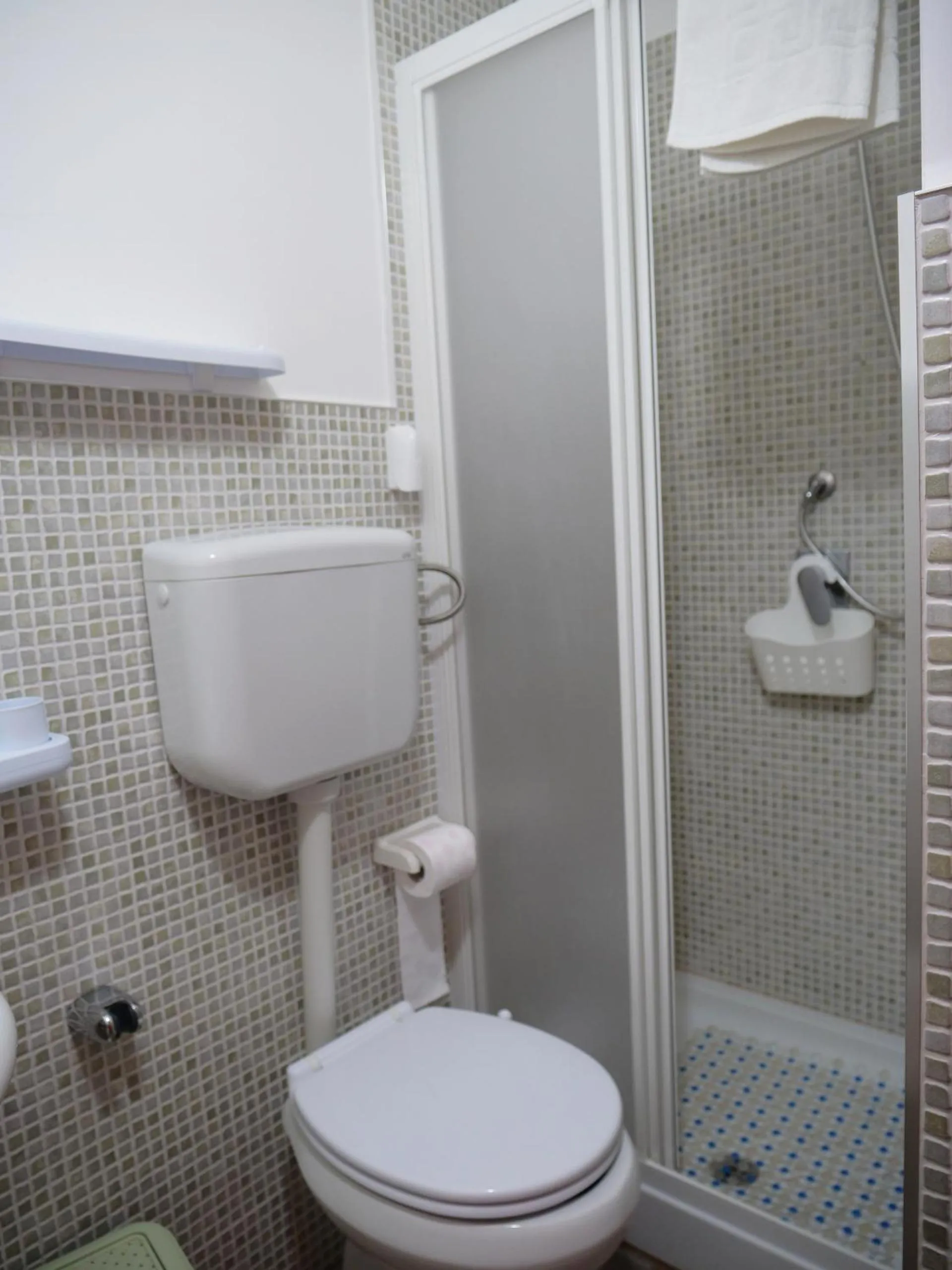 Bathroom in B&B Vento di Scirocco