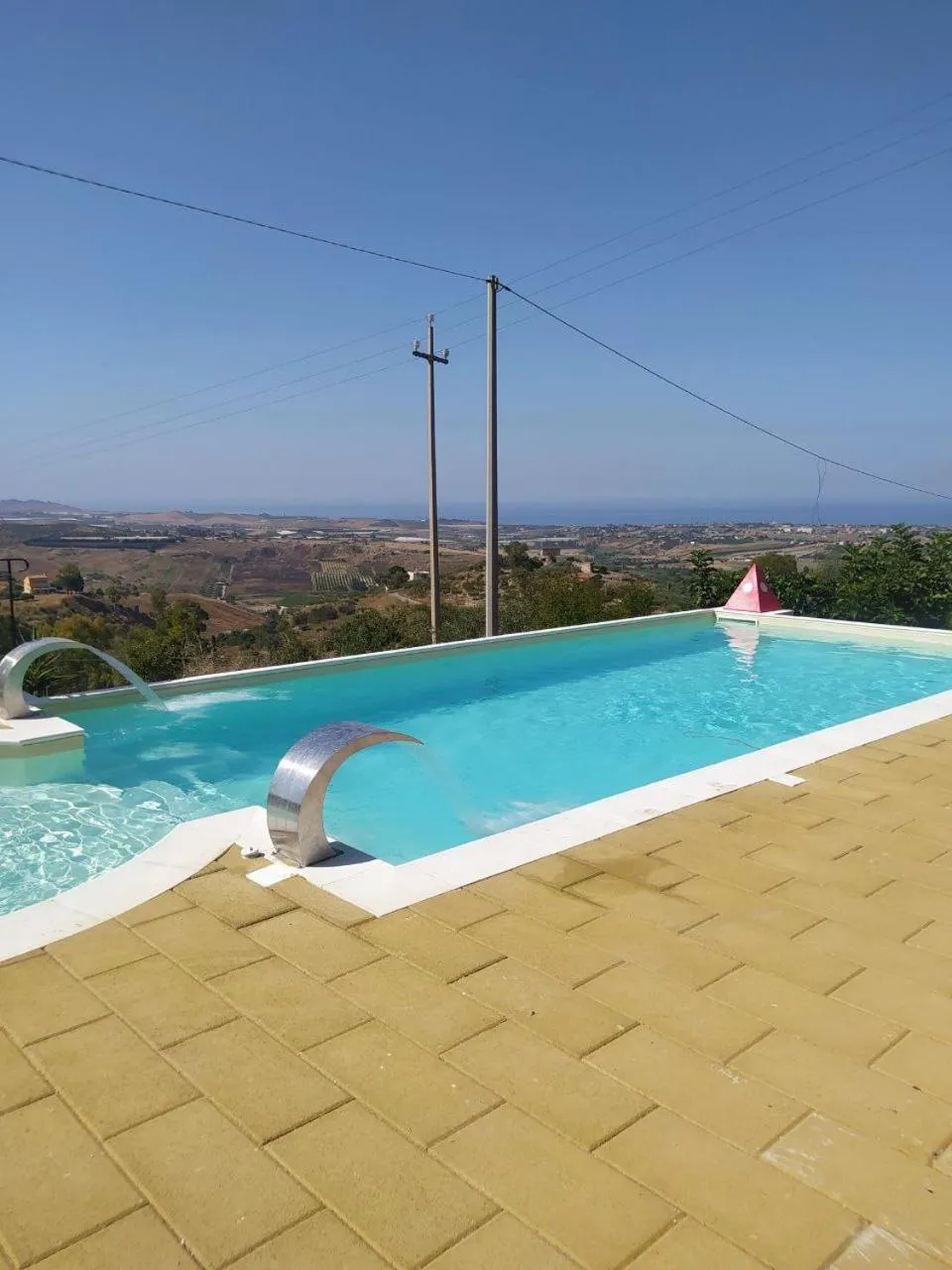 Pool view in B&B Vento di Scirocco