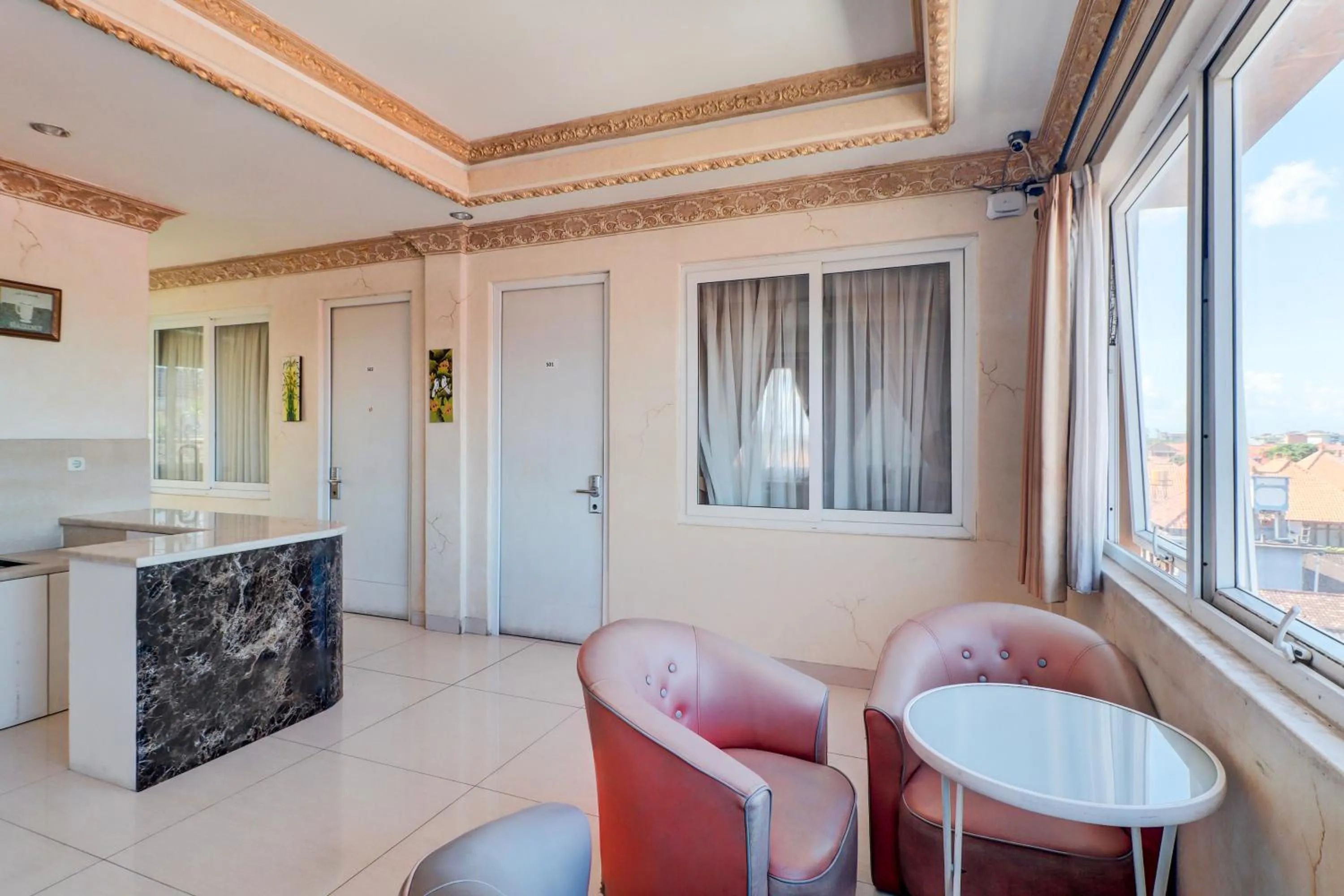 Seating area in Hotel O My Home@Bali