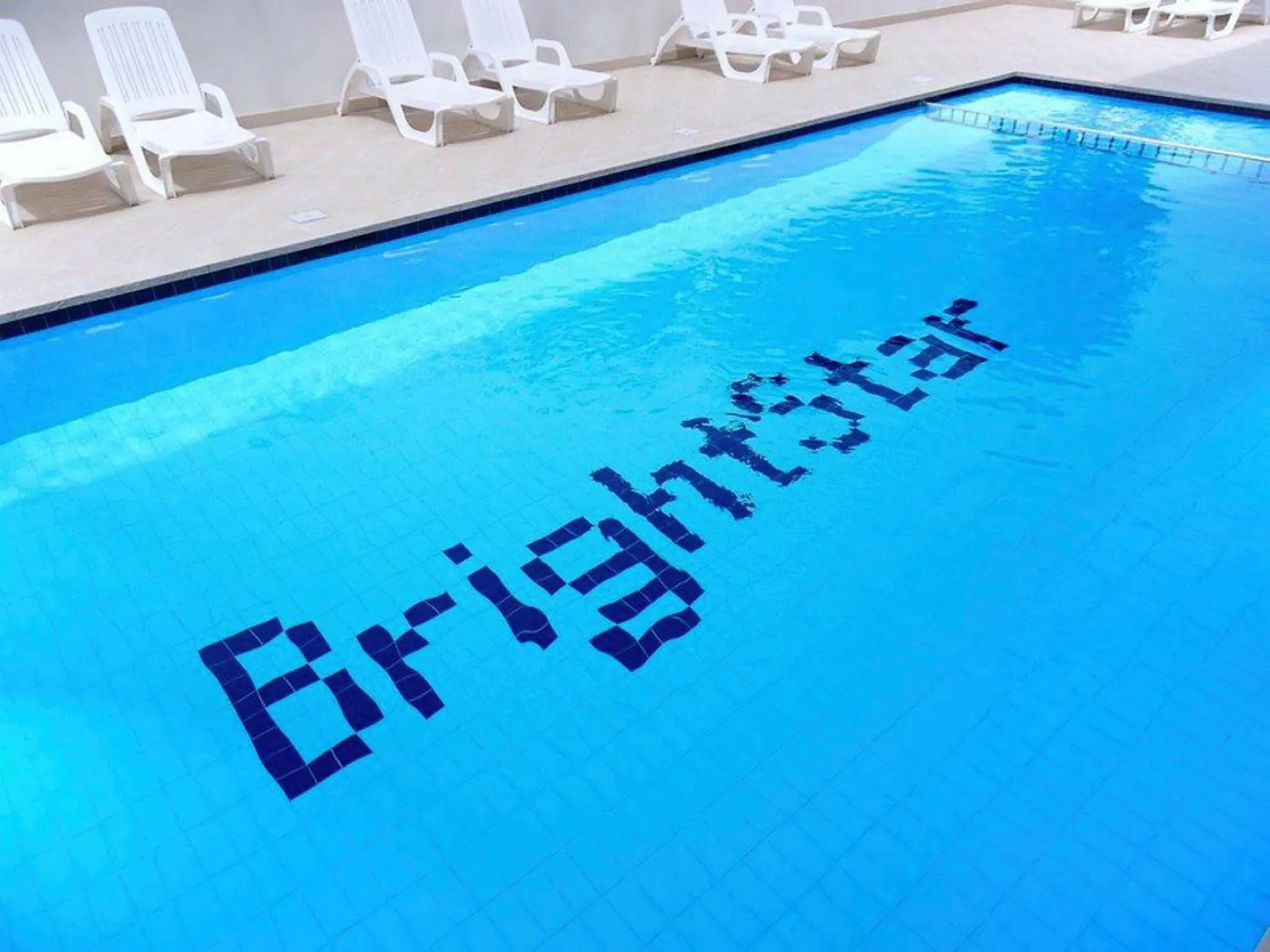 Swimming pool in Residence Bright Star